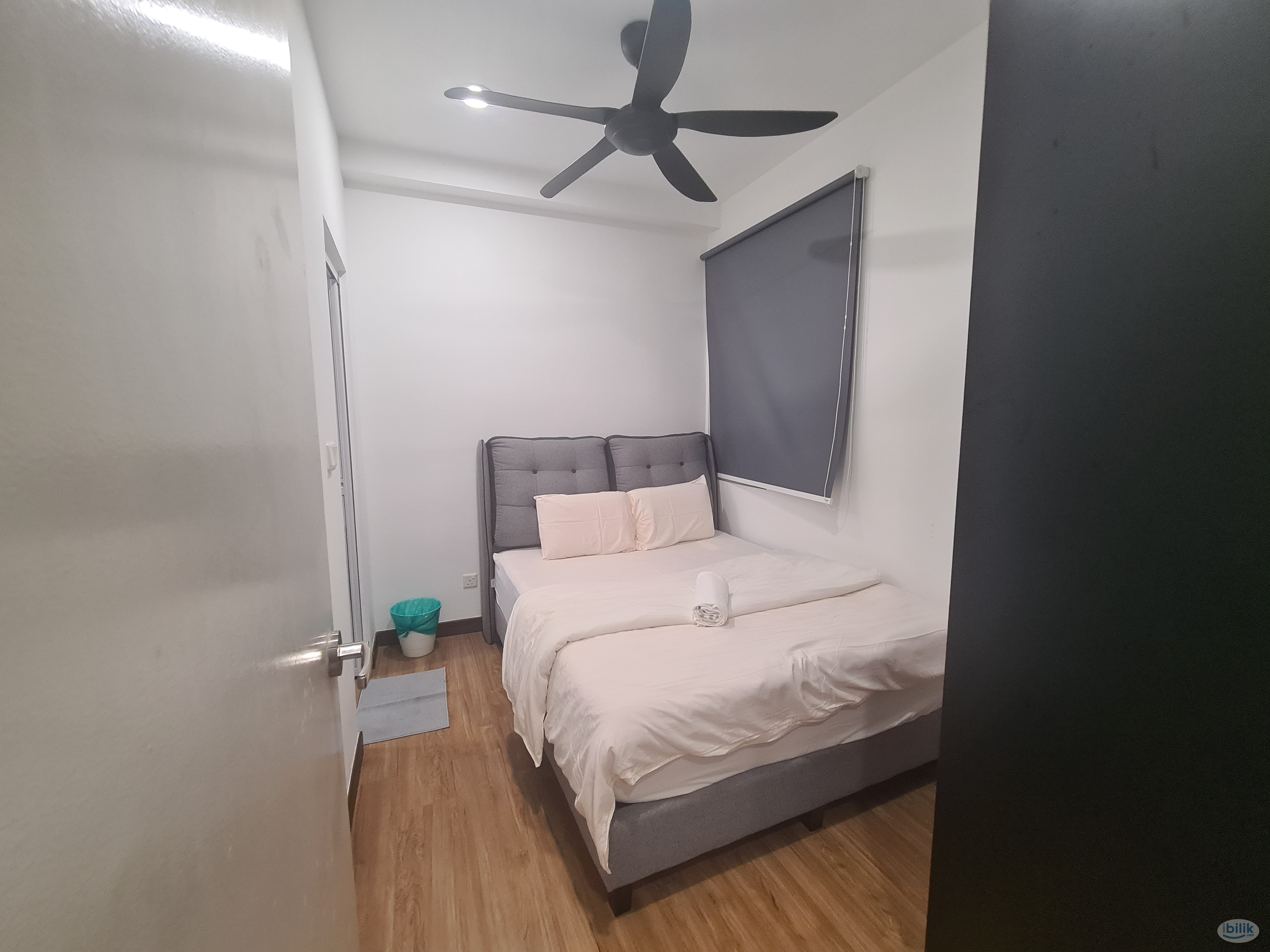 Pinnacle Sri Petaling Junior Master Room with Private Bathroom for Rent RM1100, near to MRT & LRT, APU - Image 1