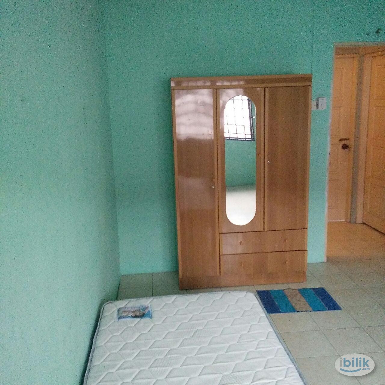 Furnished Room Near Aeon Klebang - Image 2