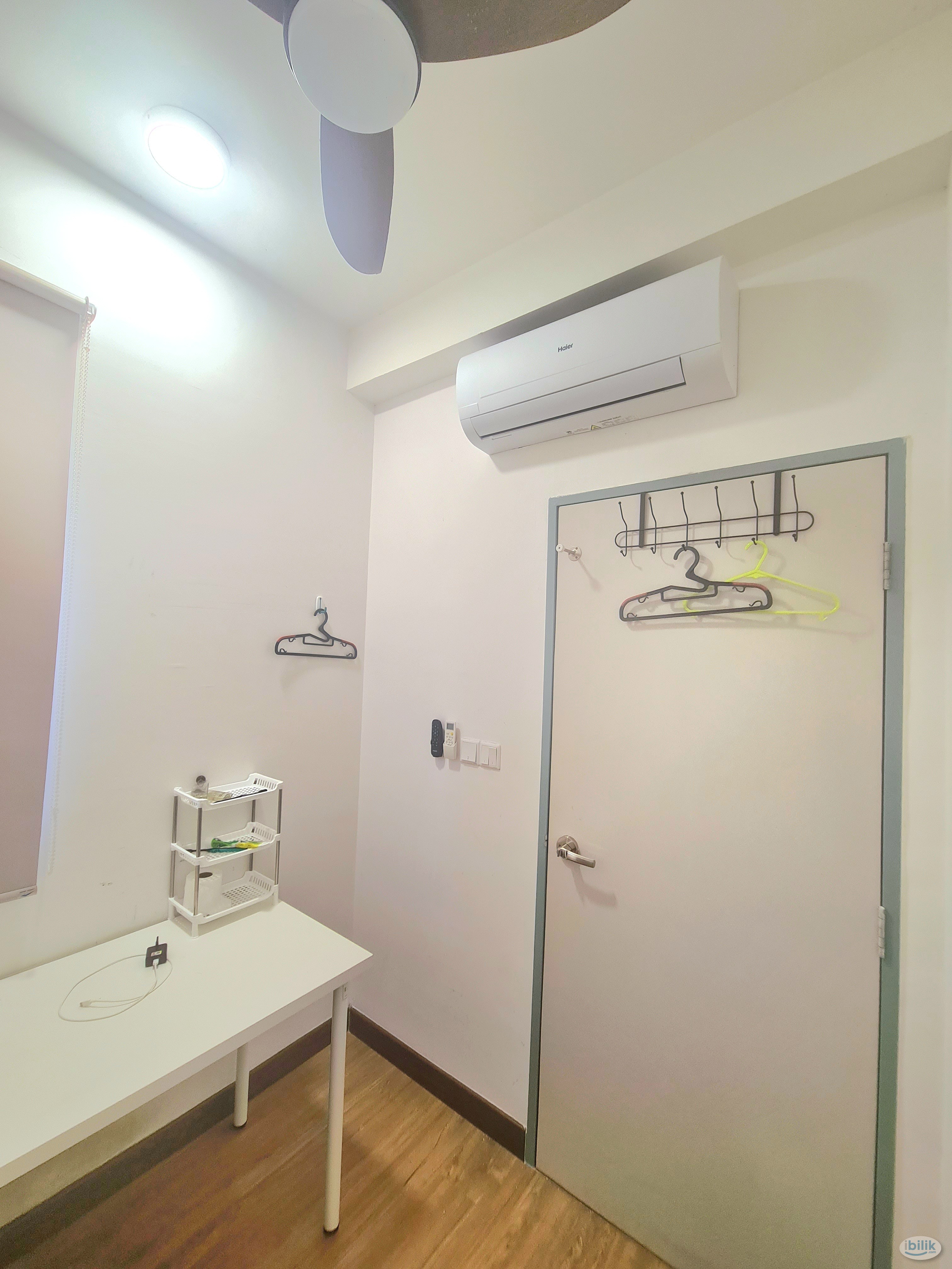 Pinnacle Sri Petaling Female Room for Rent RM550, near MRT, LRT & APU - Image 1