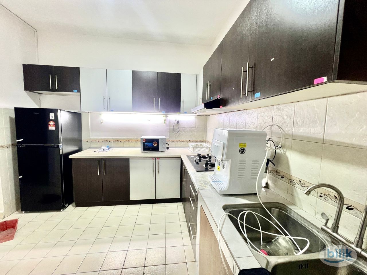 Master Room Queen  @ Casa Indah 1 @ Keyless Room to Rent @ Smart Lock Room & Main Entrance @ Newly Furnished @ Immediate - Image 1
