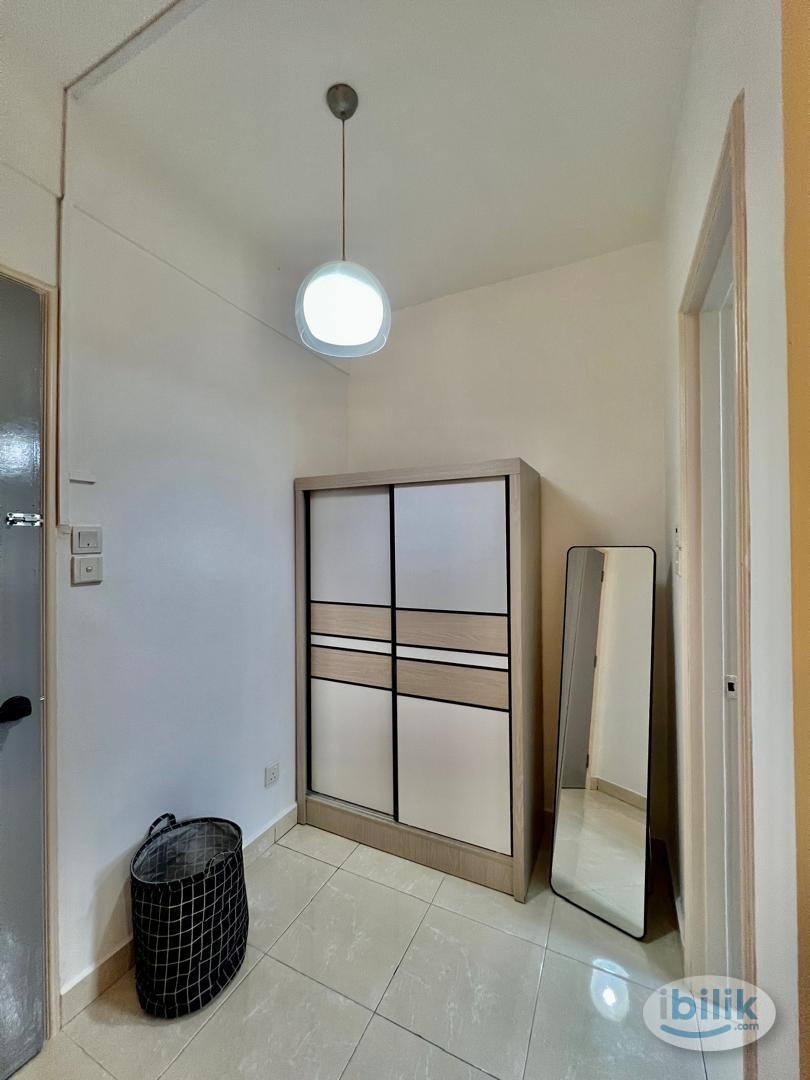 Master Room Queen  @ Casa Indah 1 @ Keyless Room to Rent @ Smart Lock Room & Main Entrance @ Newly Furnished @ Immediate - Image 3