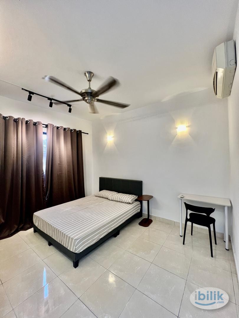Master Room Queen  @ Casa Indah 1 @ Keyless Room to Rent @ Smart Lock Room & Main Entrance @ Newly Furnished @ Immediate - Image 4