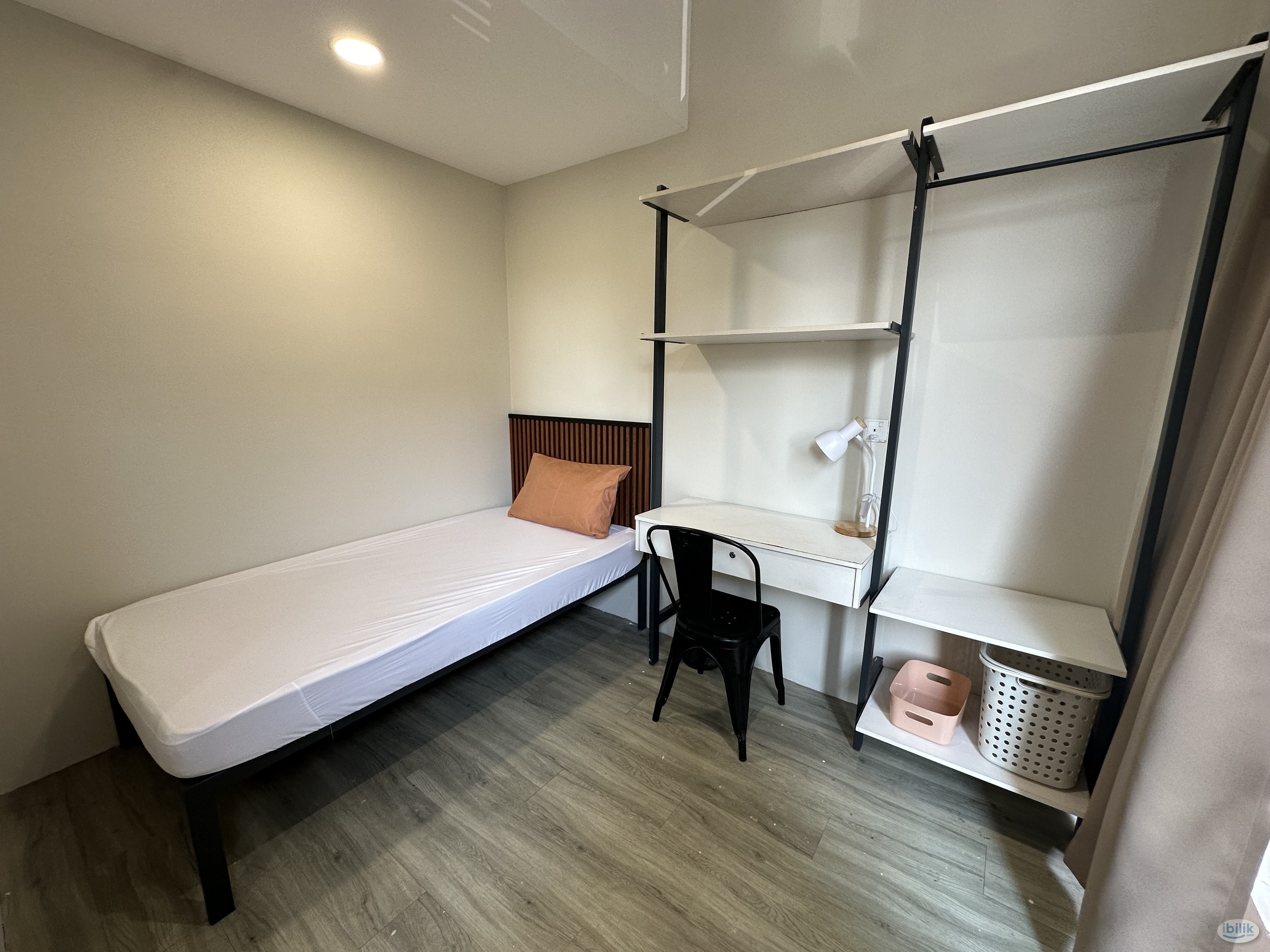 MAY Promotion‼️Single Bed near LRT USJ21📲 RM1 for 1st Month Rental🤩 - Image 1