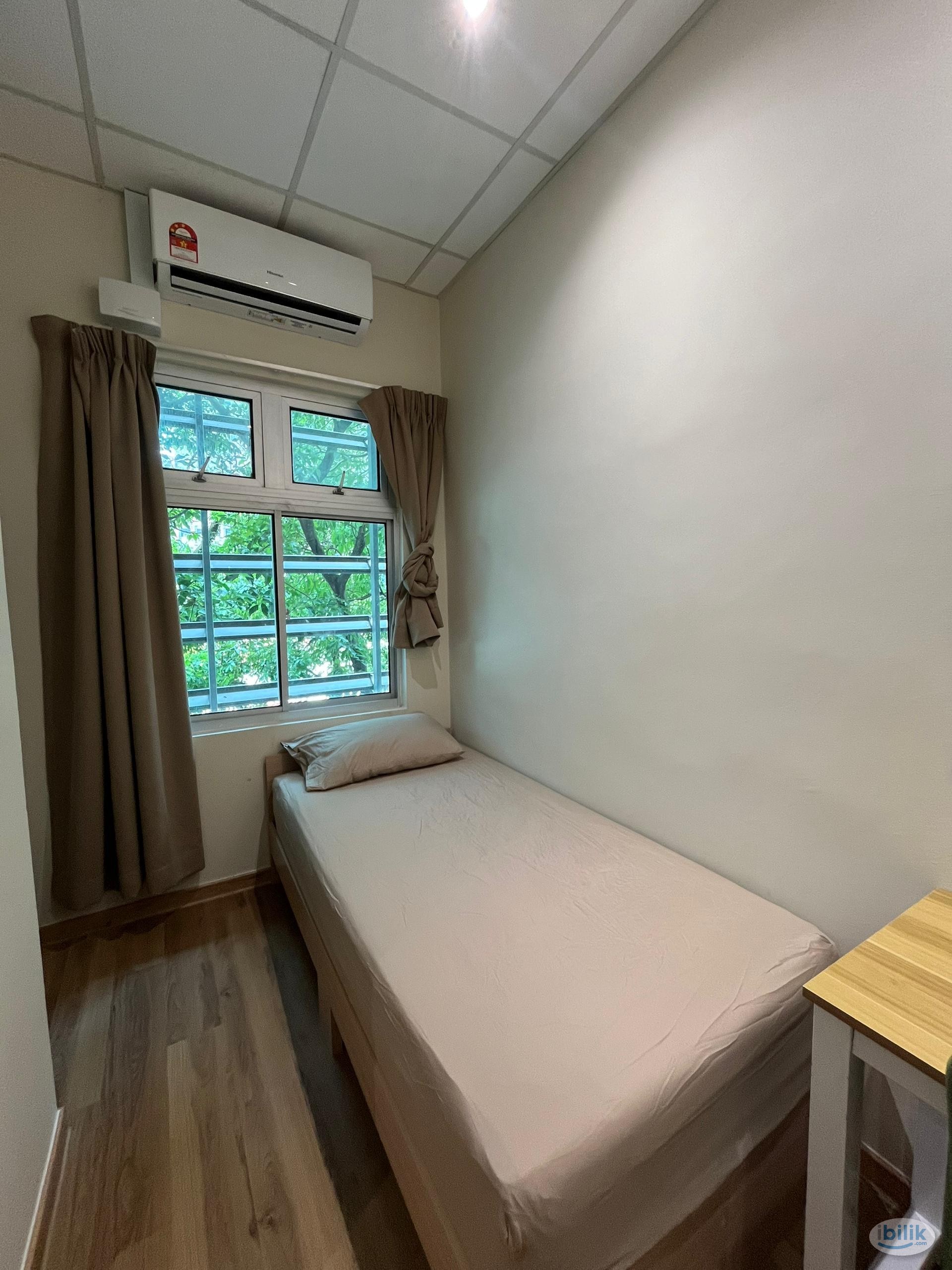 FEMALE UNIT 🧕❗ | NEAR TO MID VALLEY 🛍️ | 3MINS WALK TO BUS STOP 🚏 - Image 1