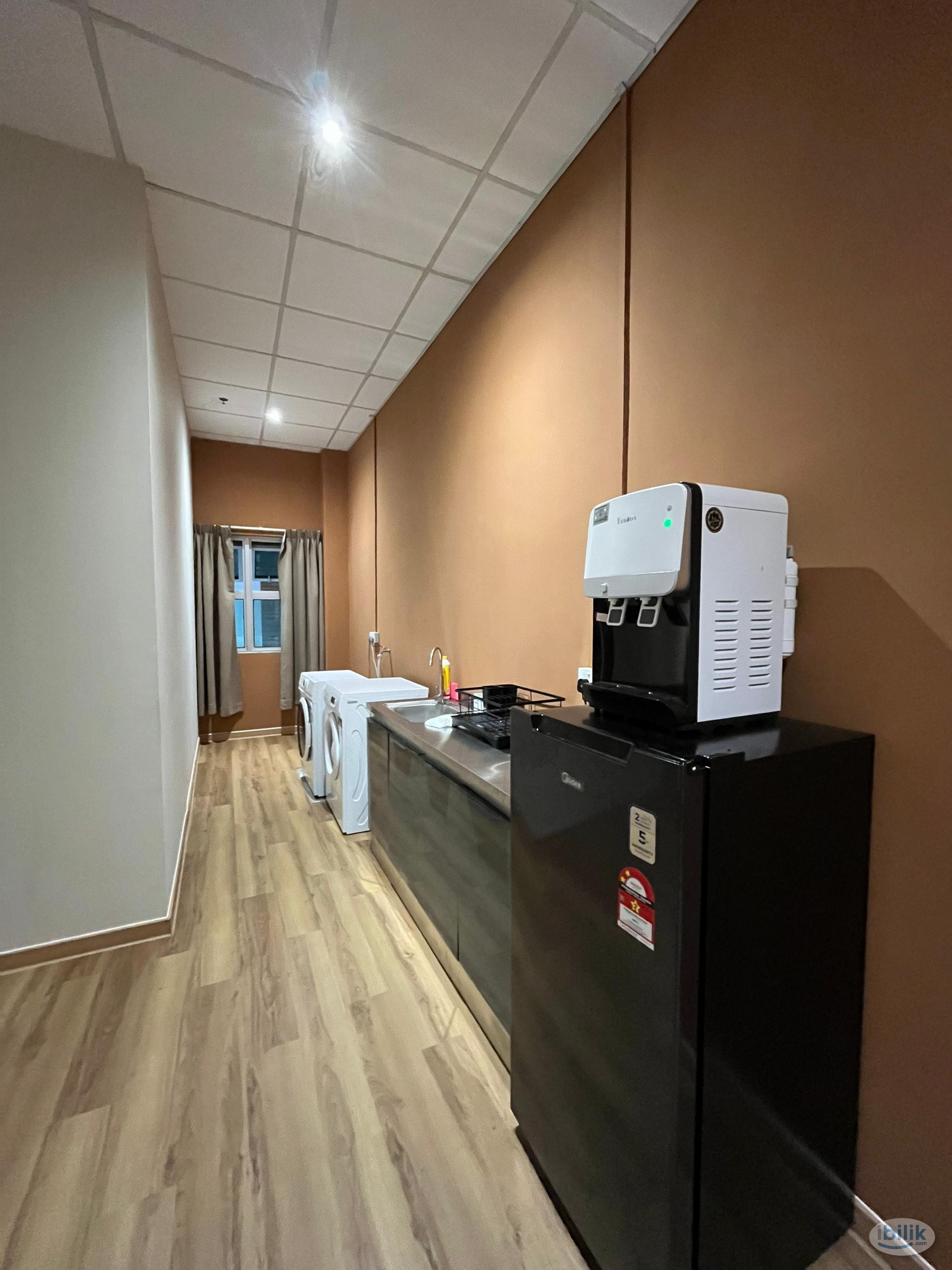 FEMALE UNIT 🧕❗ | NEAR TO MID VALLEY 🛍️ | 3MINS WALK TO BUS STOP 🚏 - Image 4