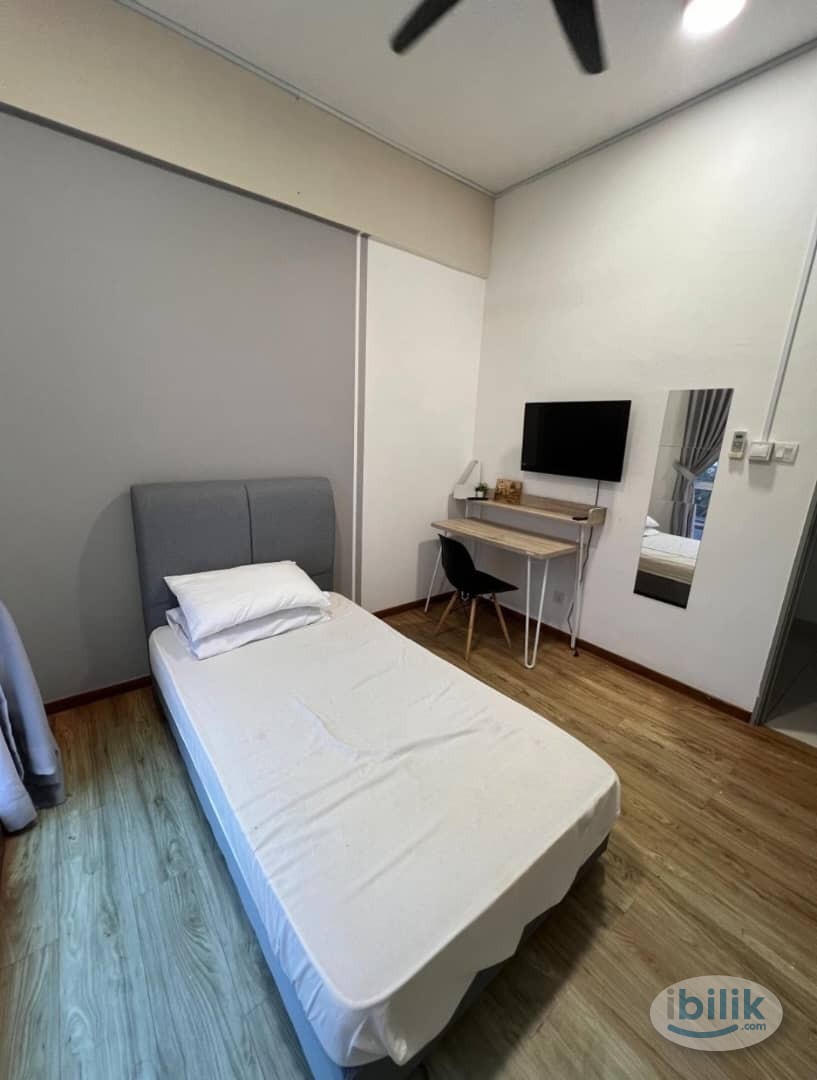 All Female ‼️(Middle Room 1) at 7 Tree Seven Residence Bandar Sungai Long Cheras Kajang - Image 2