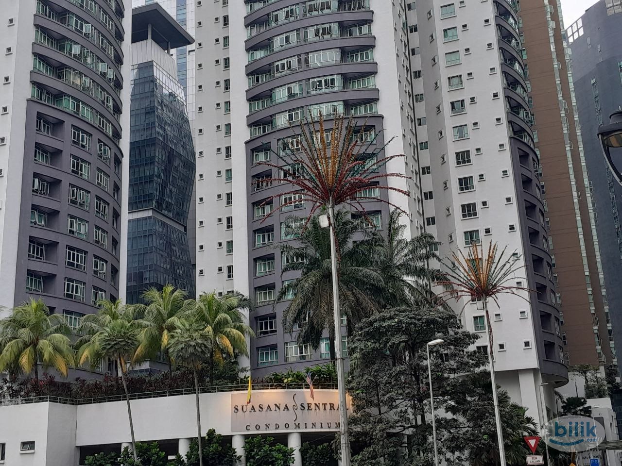 [Suasana Sentral Condo] Single Room with Fans Walking distance to KL Sentral, Plaza Sentral, PWC, Concent - Image 1