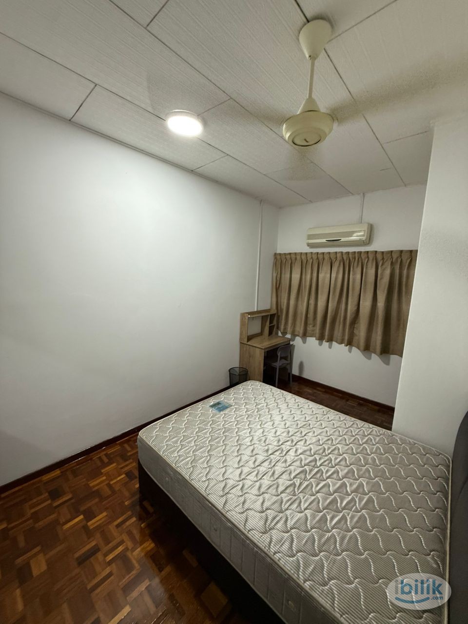 Room with Bathroom @ Taman Bukit Mewah near to New Era University College. - Image 1