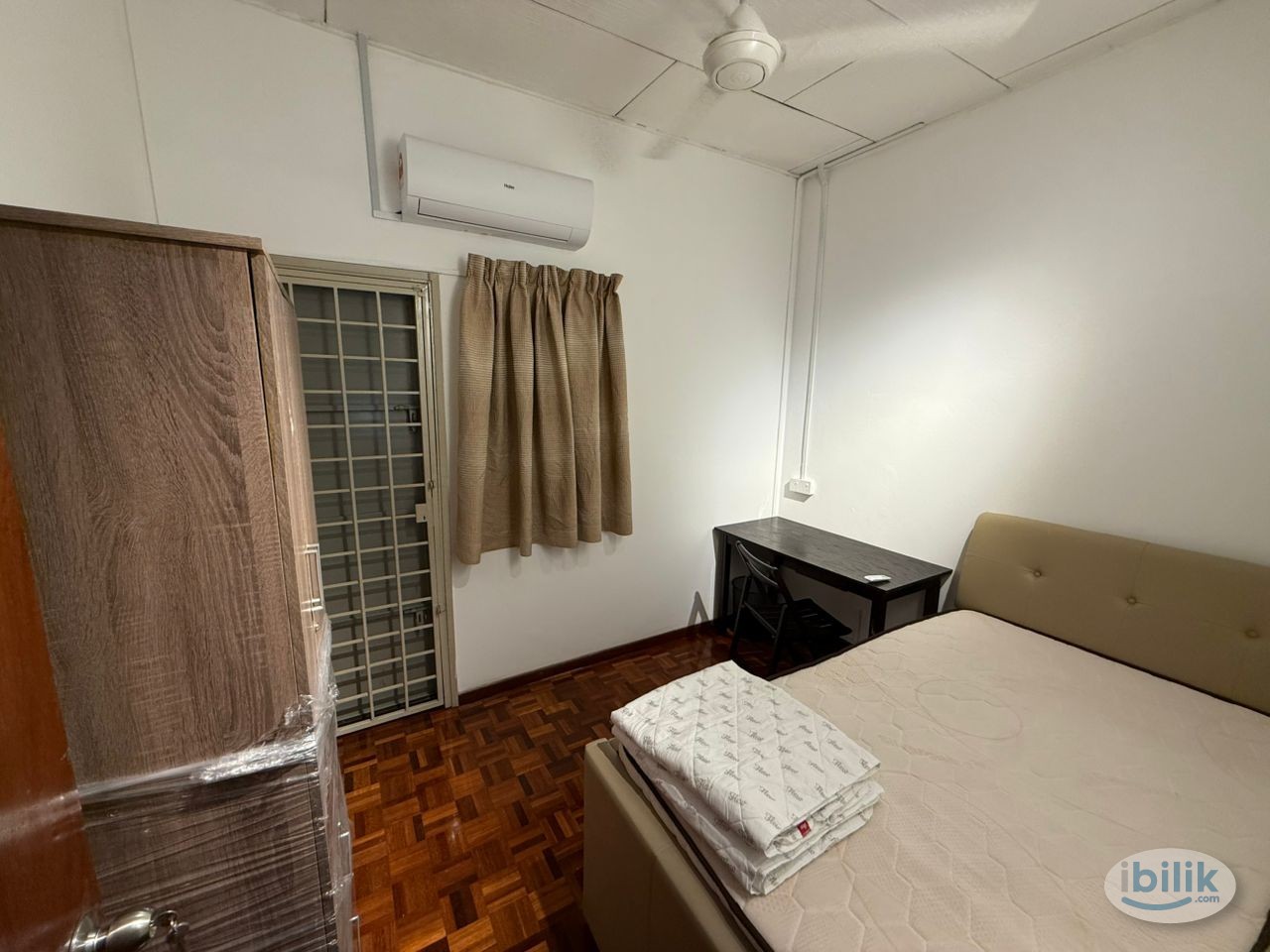Female Unit Room with Balcony @ Taman Bukit Mewah near to New Era University College - Image 1