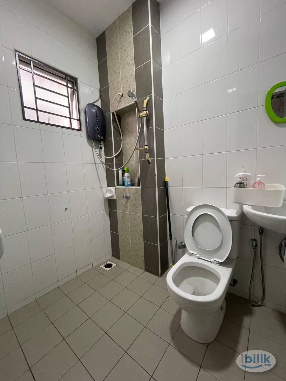 Girls House Only 💁‍♀️ Free WiFi 🤍 Limited Rooms - Image 2