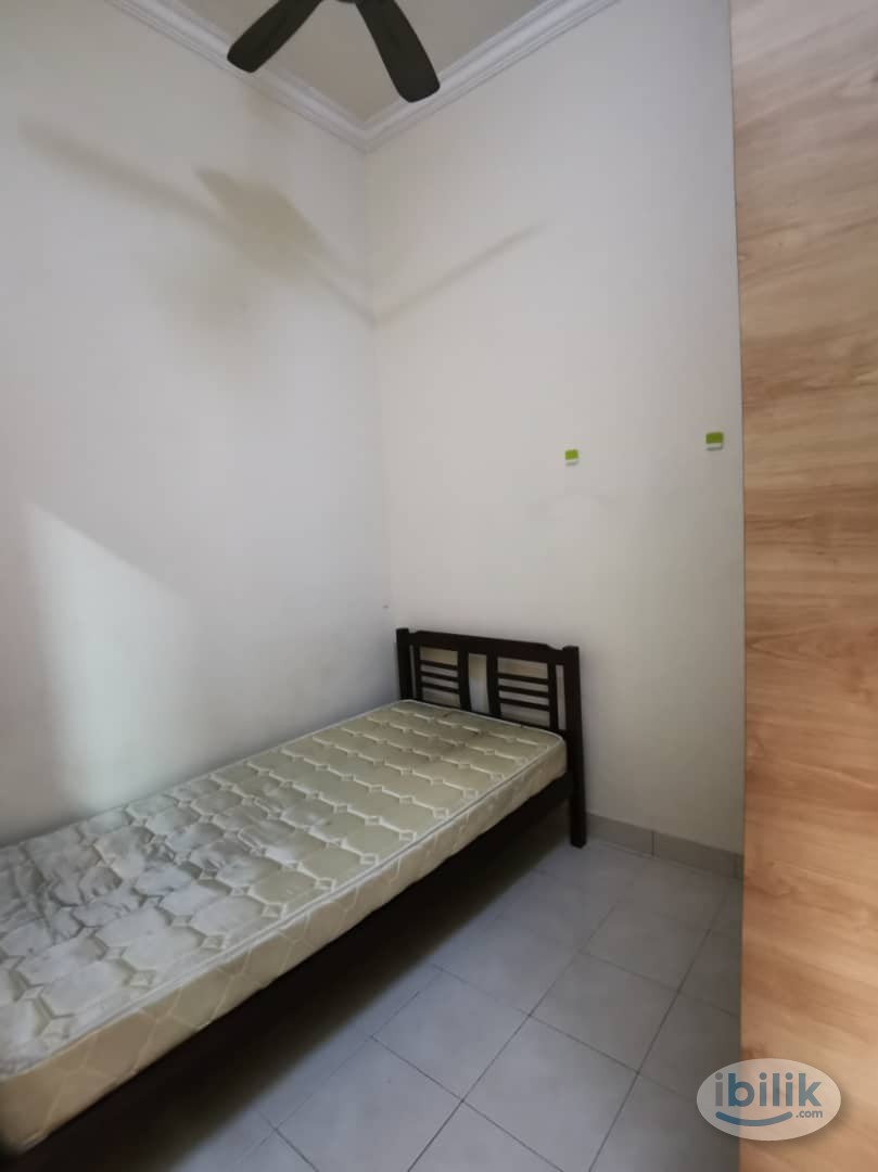 Single Room at Putra Avenue, Putra Heights - Image 2