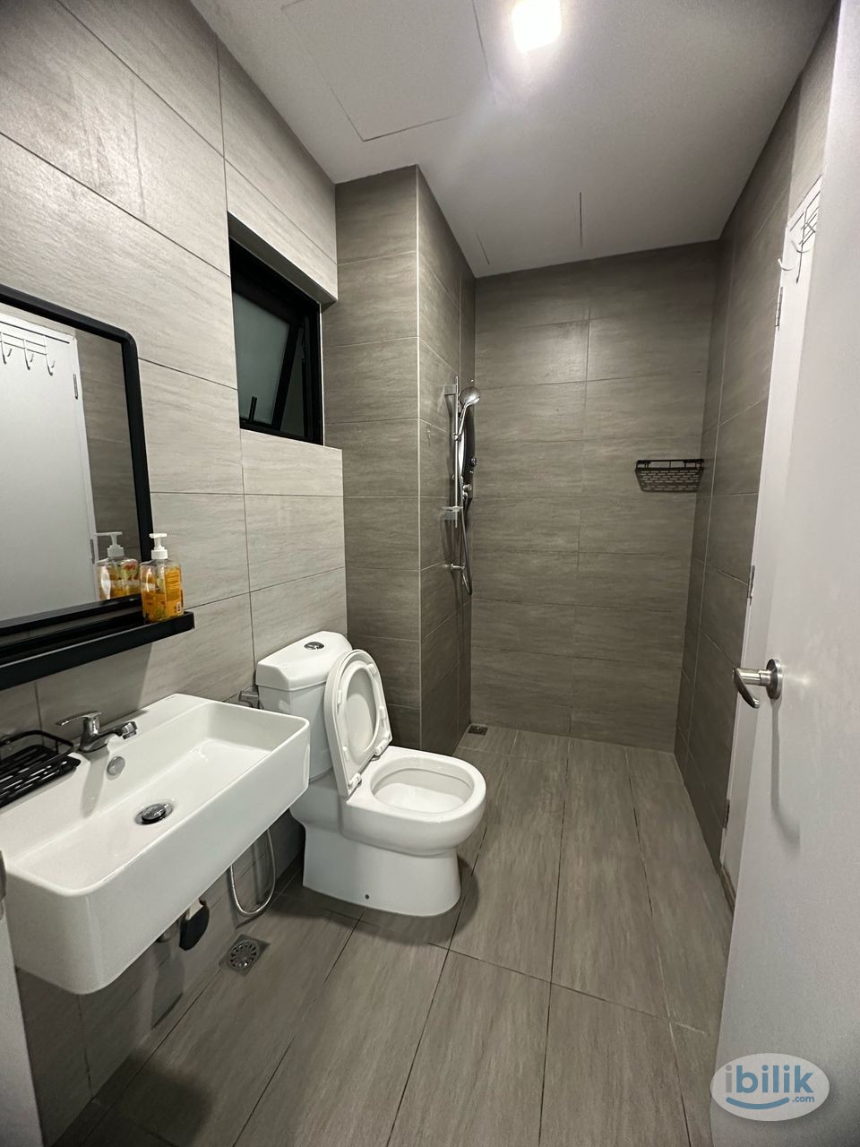 🏠 Male Single Room for Rent – Move In Immediately! - Image 3
