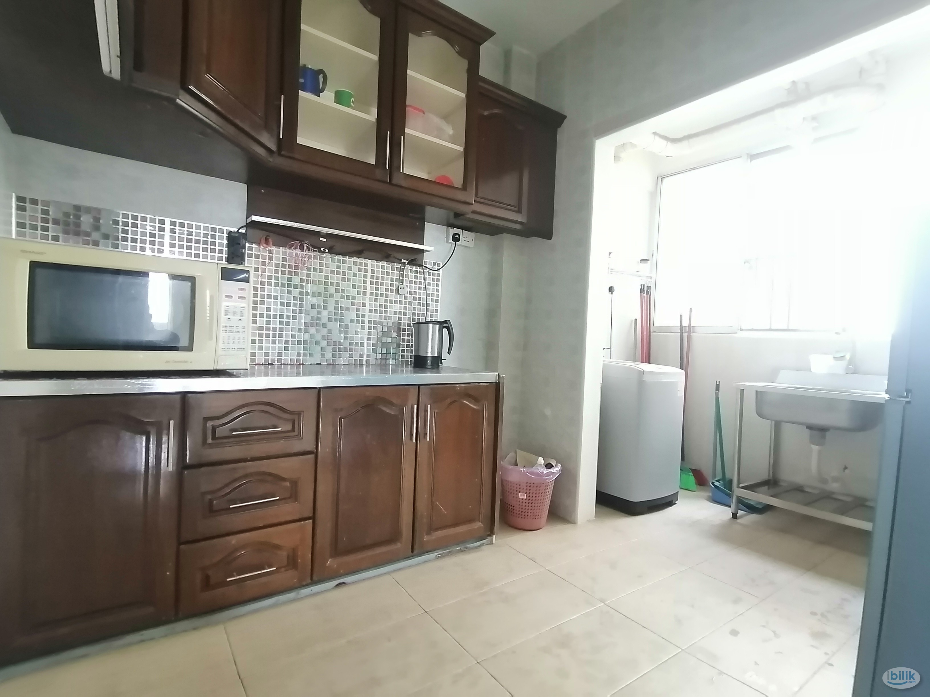 Female Unit - Master Room - Image 5