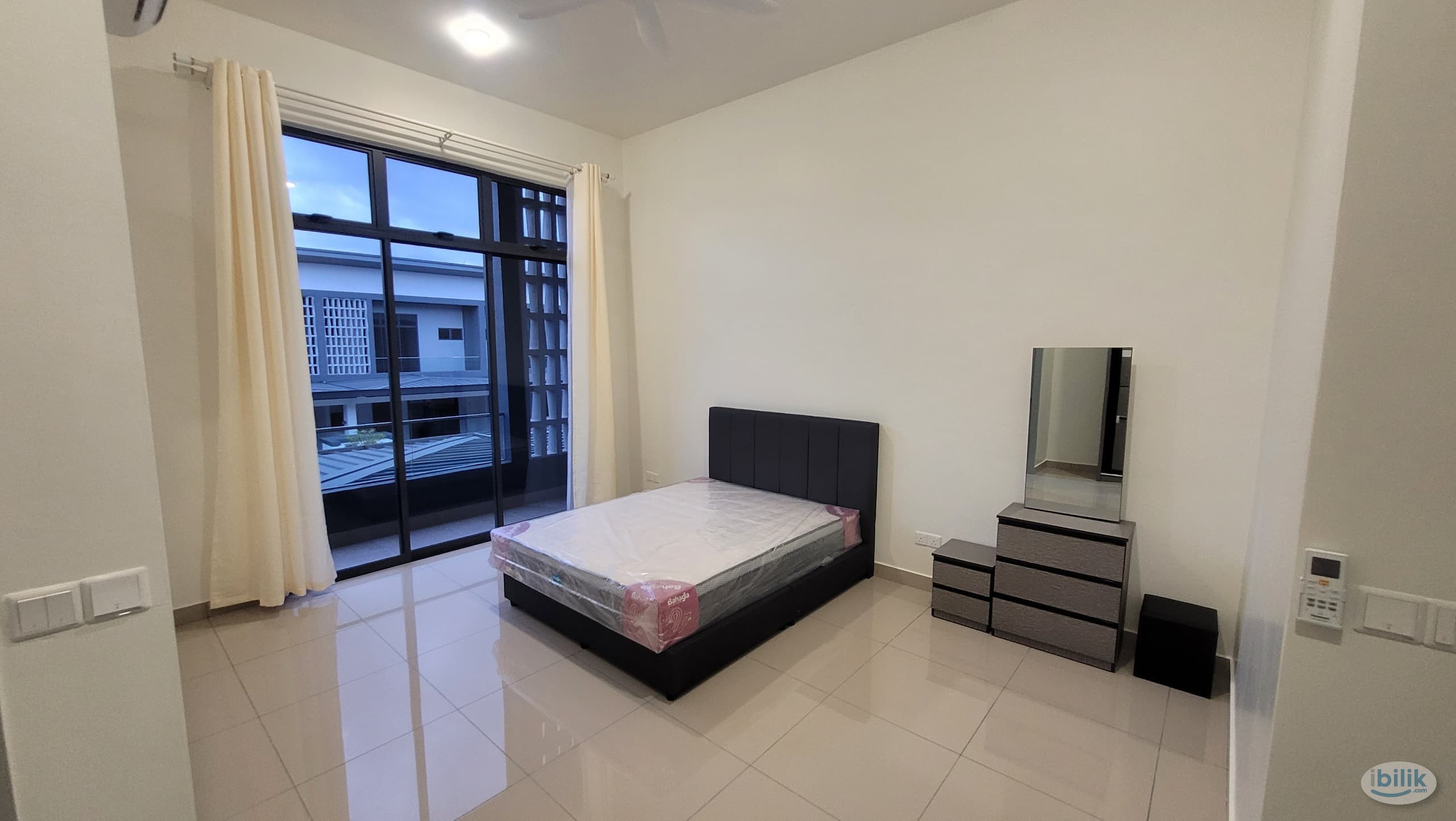 Master Room at Seremban 2, Seremban - Image 1