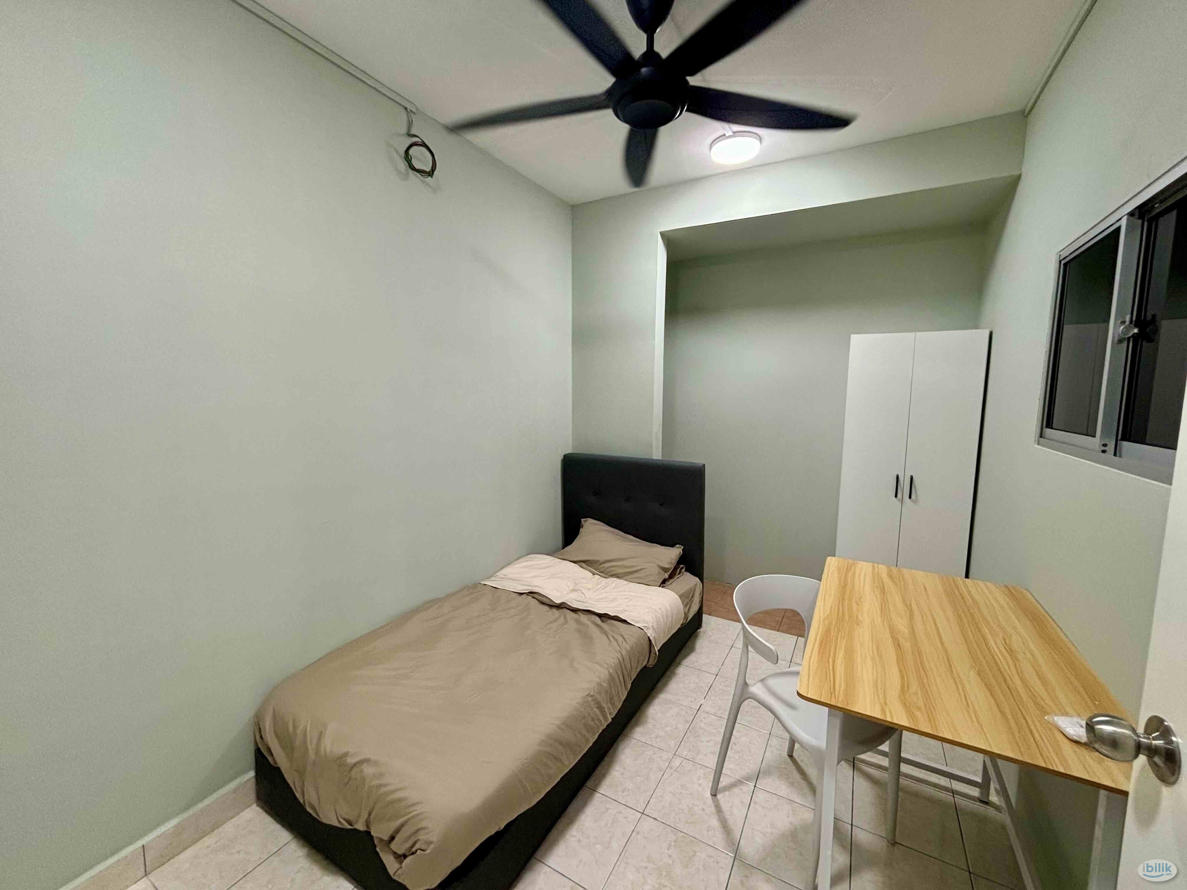 KOTA DAMANSARA FEMALE ONLY SINGLE AIRCOND ROOM💃🏻 WALKING DISTANCE TO SURIAN MRT STATION - Image 1