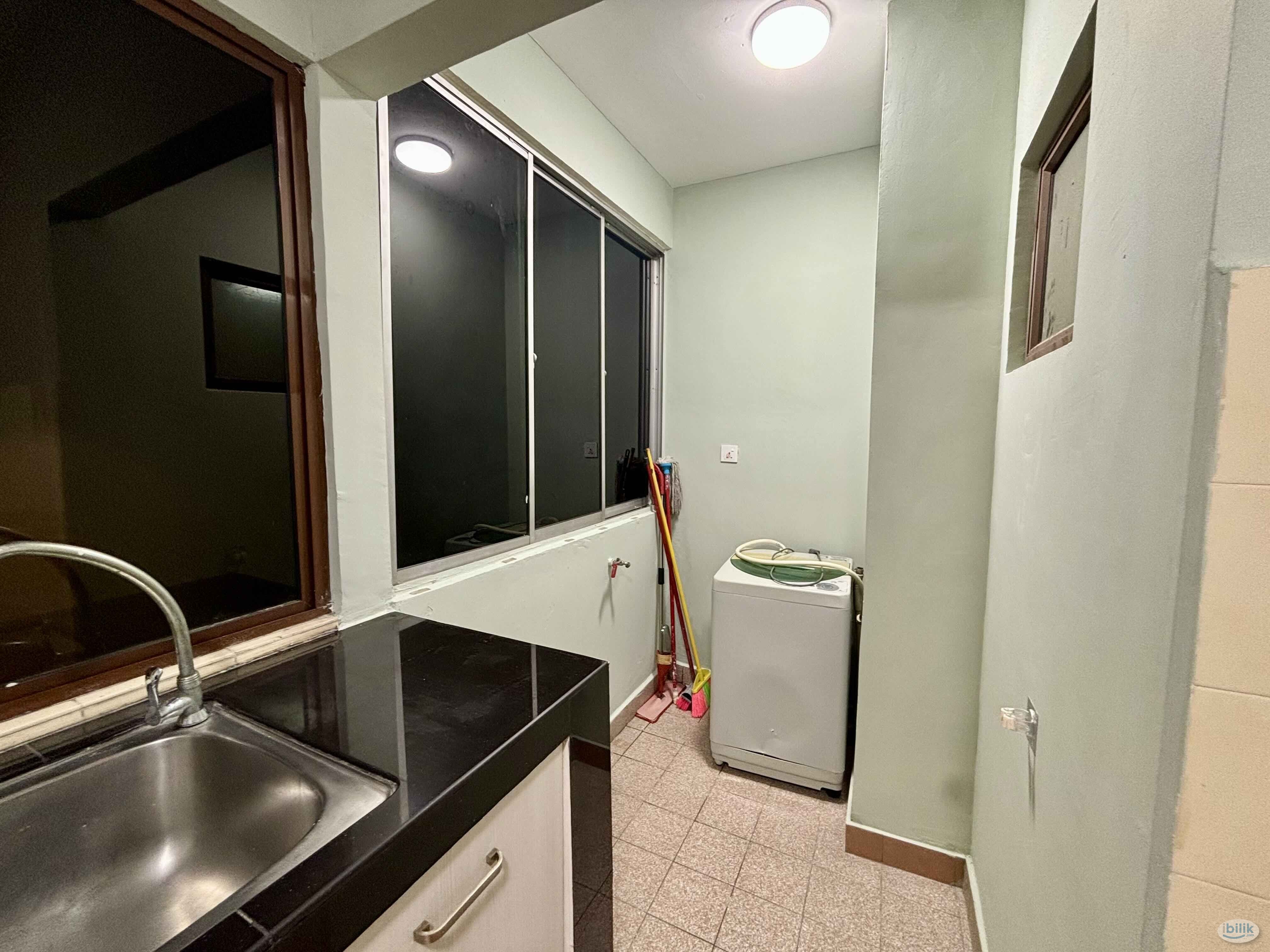 KOTA DAMANSARA FEMALE ONLY SINGLE AIRCOND ROOM💃🏻 WALKING DISTANCE TO SURIAN MRT STATION - Image 2