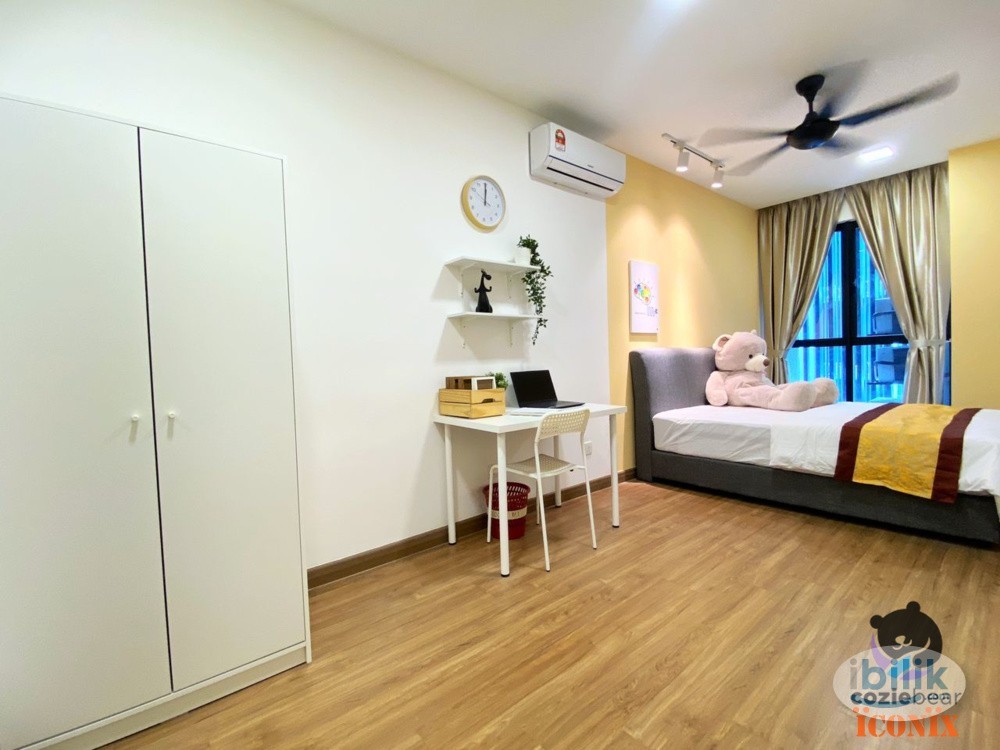 Master Room at AraTre' Residences, Ara Damansara Next to LRT - Image 1