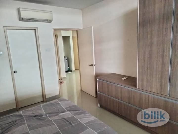 Master bedroom near hospital selayang - Image 2