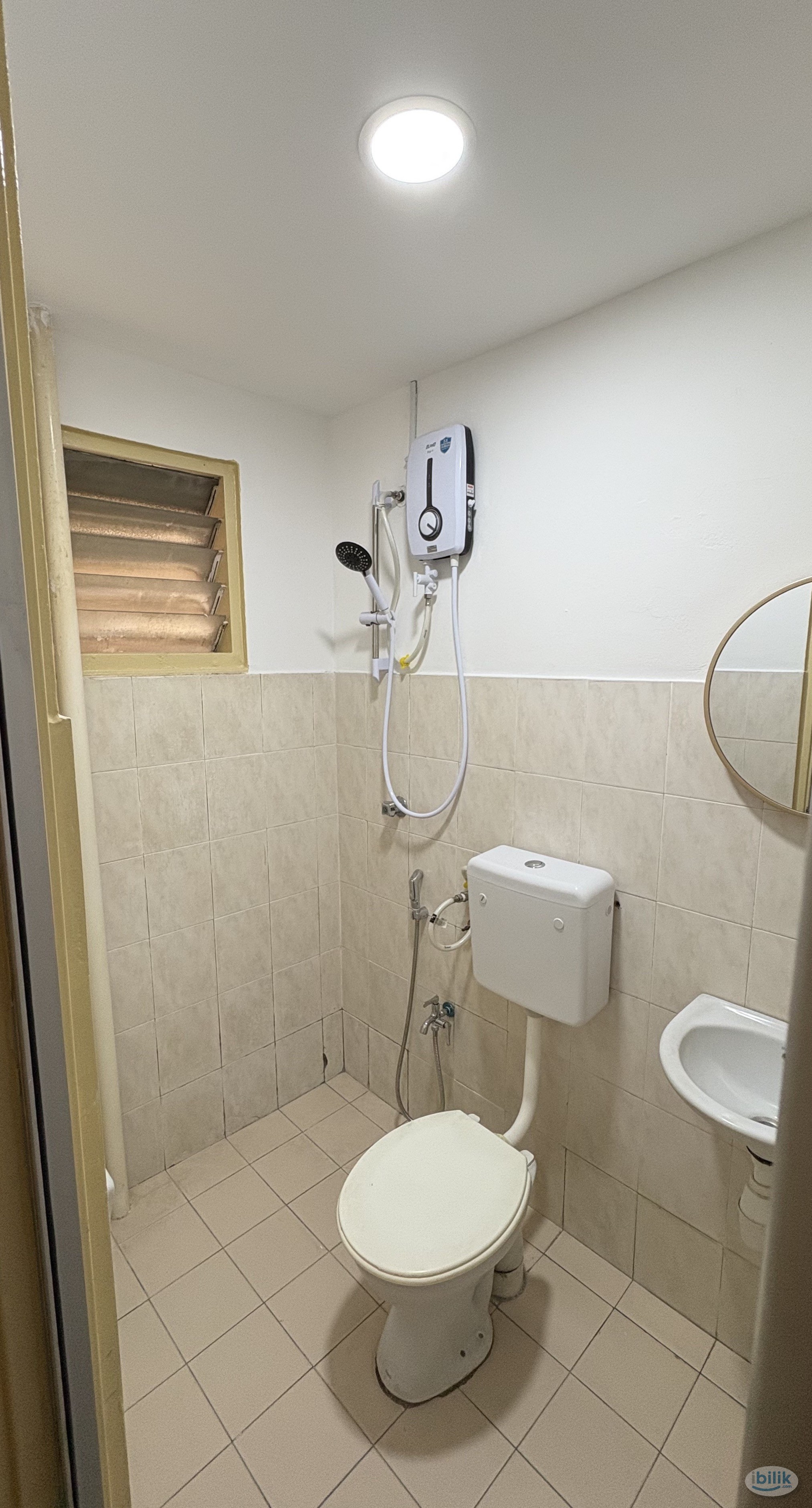 ONLY RM340/pax - Walking distance to Salak South LRT/KTM - Image 5
