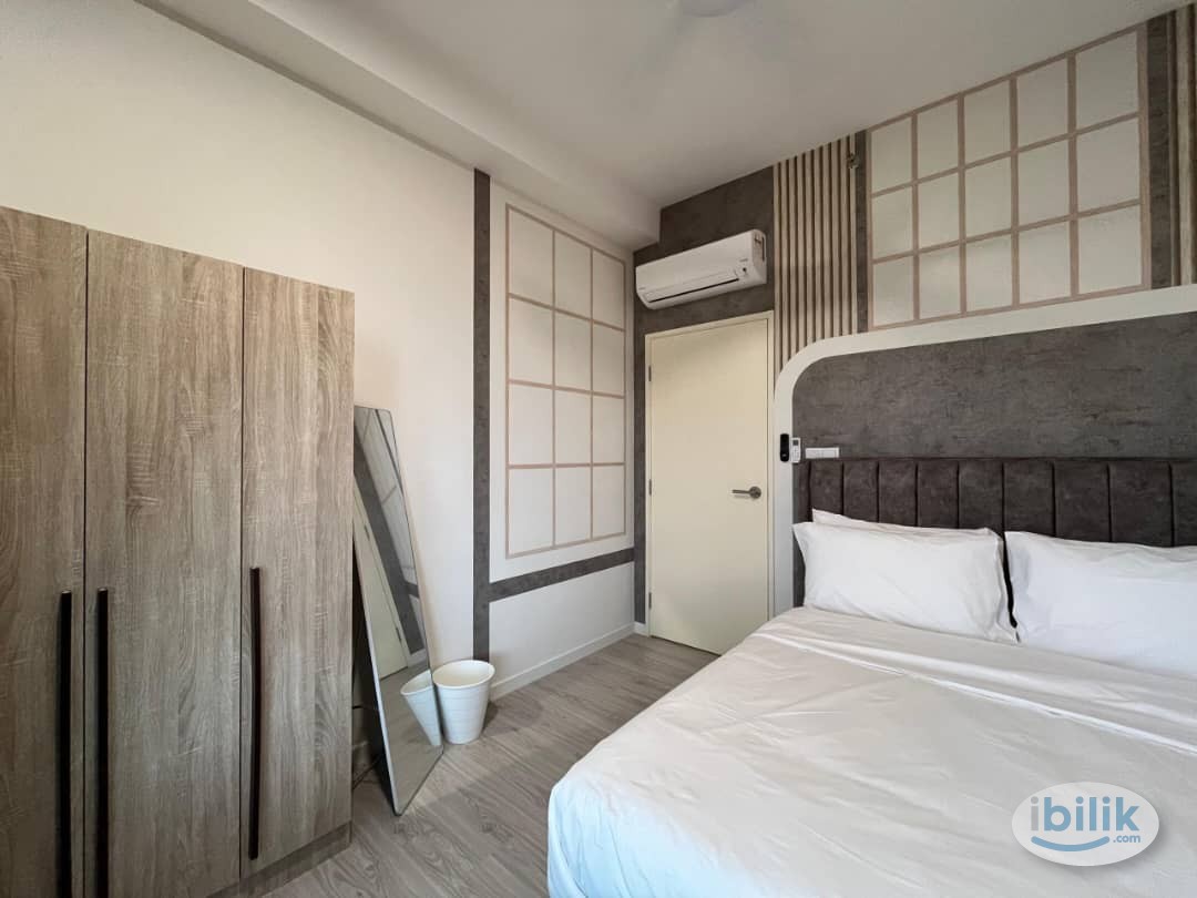 Middle Room at Meta Residences Putra Permai, Seri Kembangan - Image 1