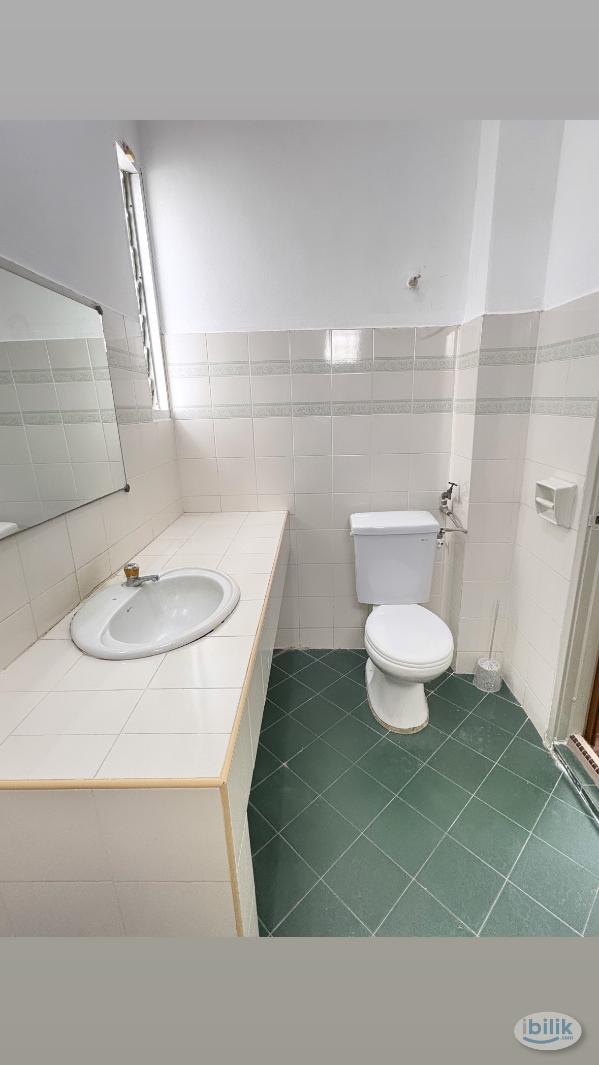 Master Room at Central Park, Seremban 2 - Image 2