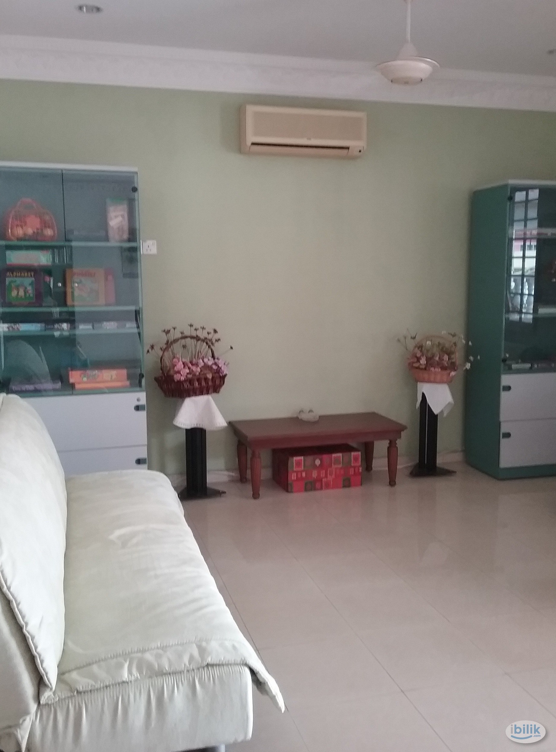 Fully furnished room with Air Cond, 2km from Lotus' Cheng, Melaka Tengah - Image 2