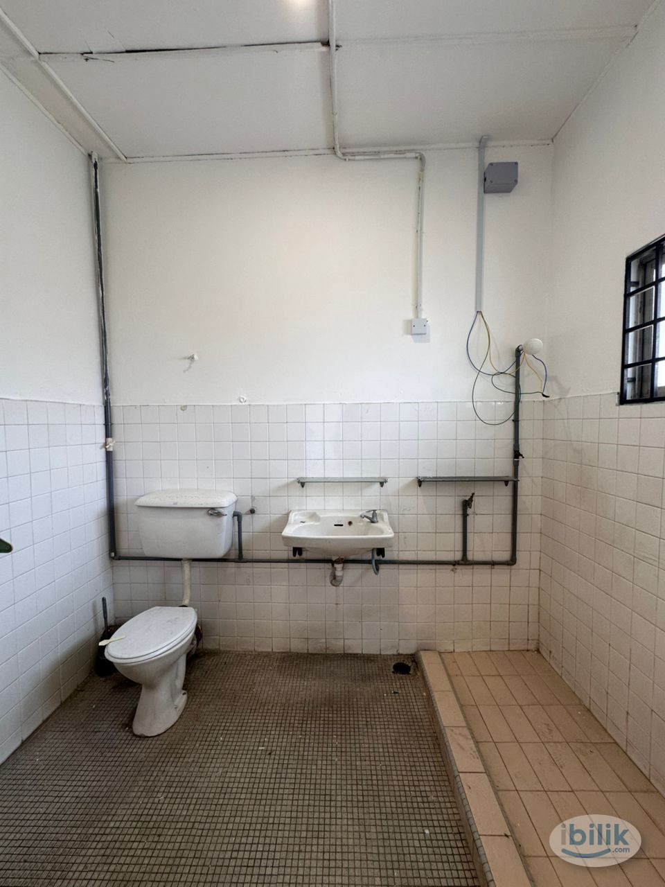 🤗SUPER Comfortable FEMALE UNITS MASTER ROOM AT SS2 🤗 🔥🔥🌈TRUSTED AGENT🌈 at SS2, Petaling Jaya - Image 5
