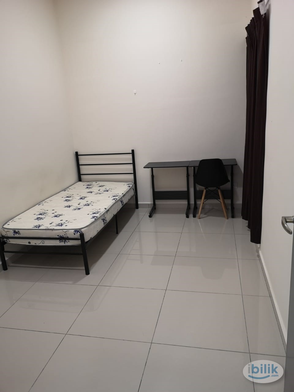 Middle Room at Lavender Residence, Bandar Sungai Long - Image 2