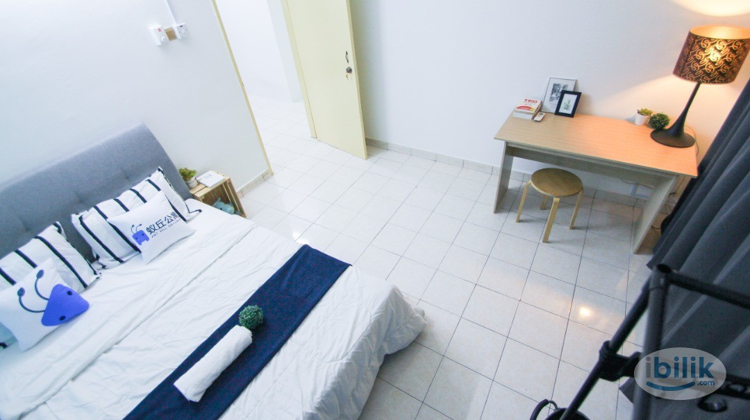 Master Room @ Palm Spring Kota Damansara - Image 2
