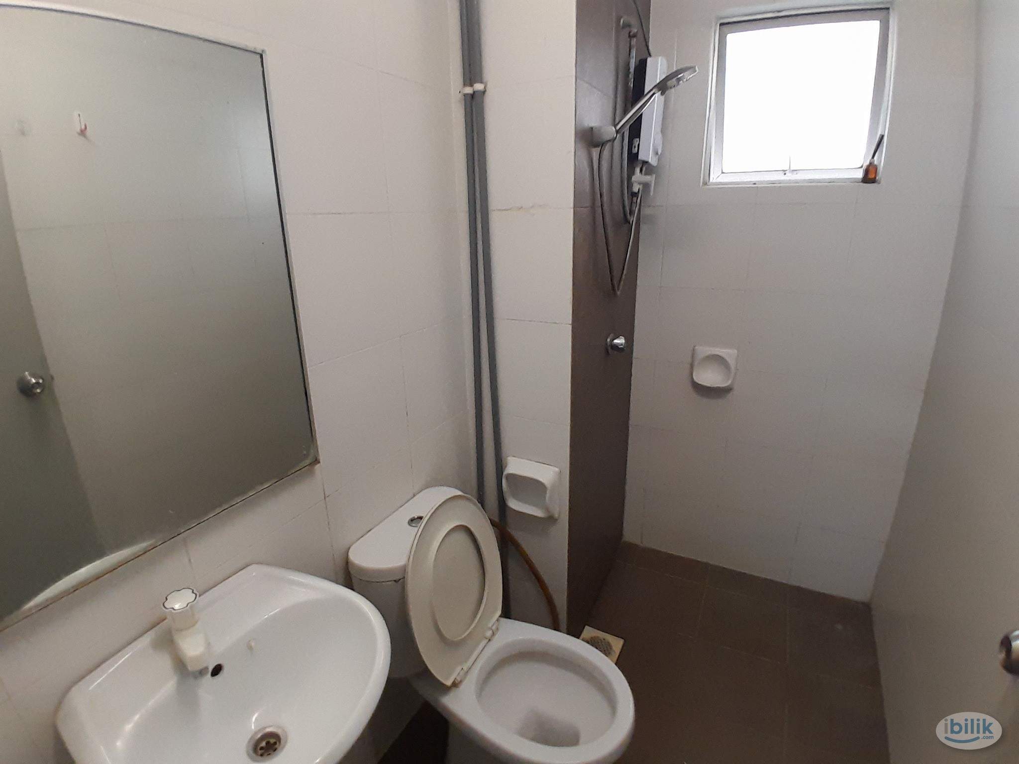 [NEAR MRT KOTA DAMANSARA] Single Room with Aircond & Window for Rent at Casa Residenza - Image 2