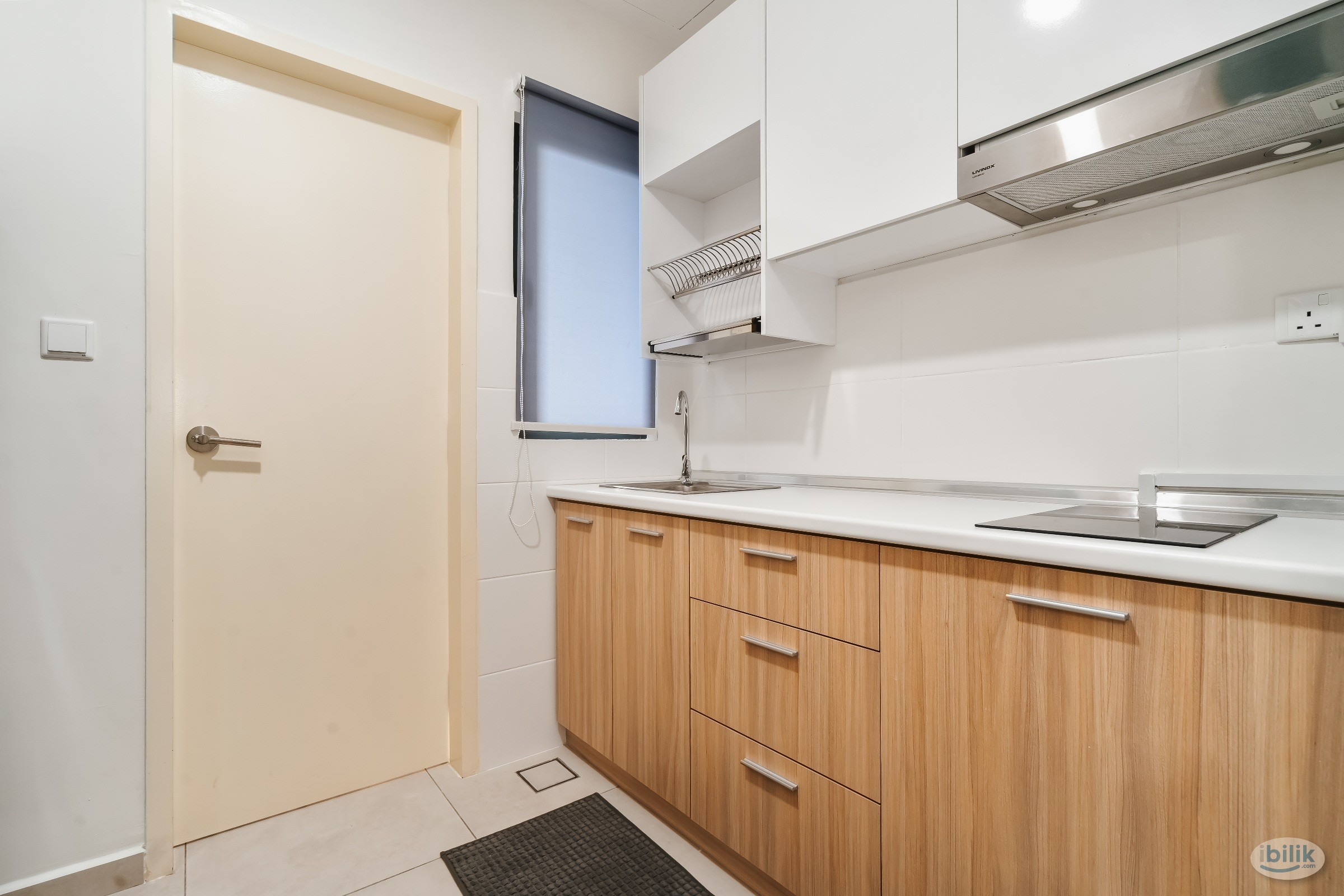 Master Room at Meta Residence – 50m to MRT Putra Permai - Image 5