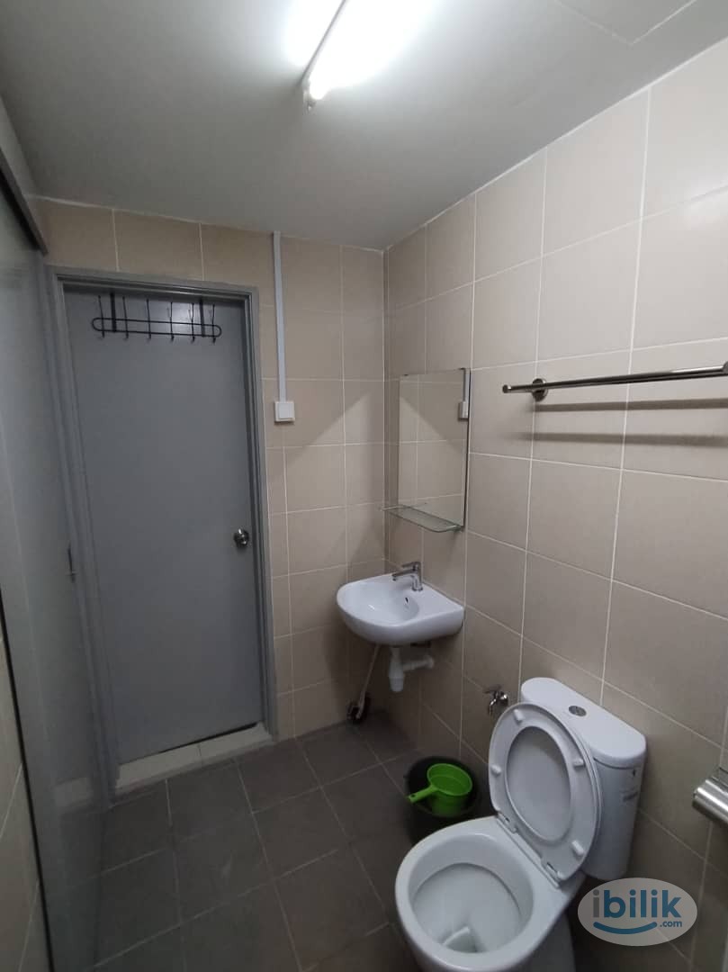 KL Razak City中房出租 with Free Wifi and Utility - Image 5