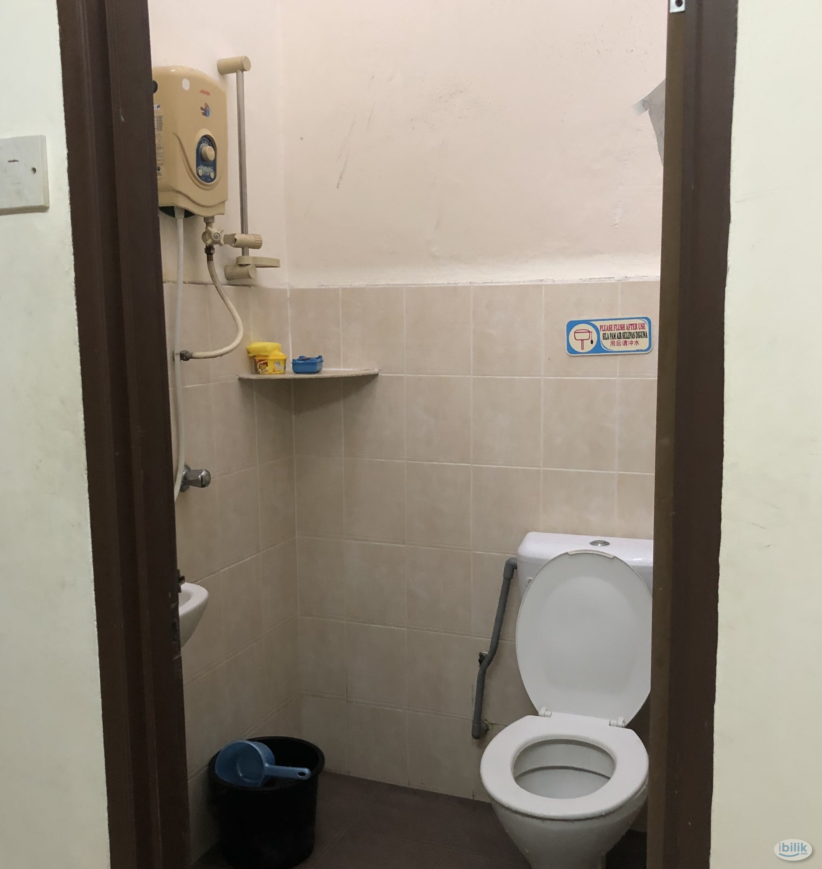 Single Room at Taman Connaught, Cheras - Image 2