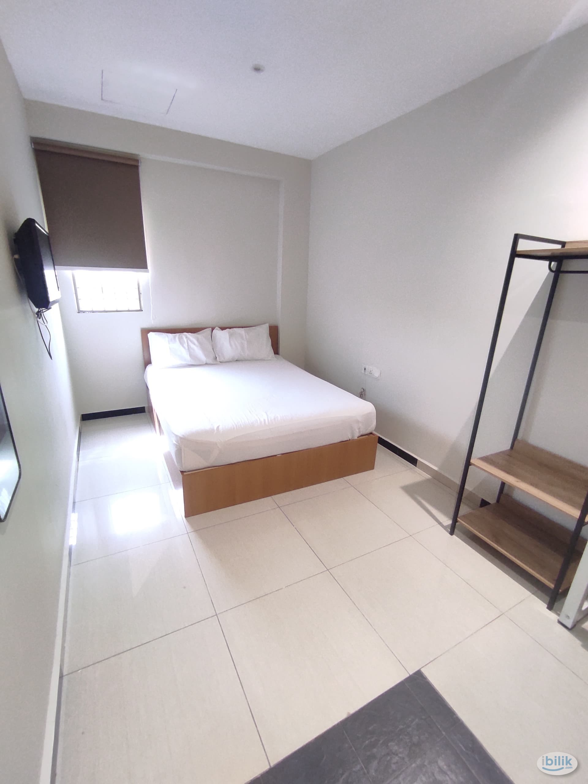 *😍Comfortable Room with Private Bathroom‼️* Near Sunway Monash University/Taylor college - Image 1