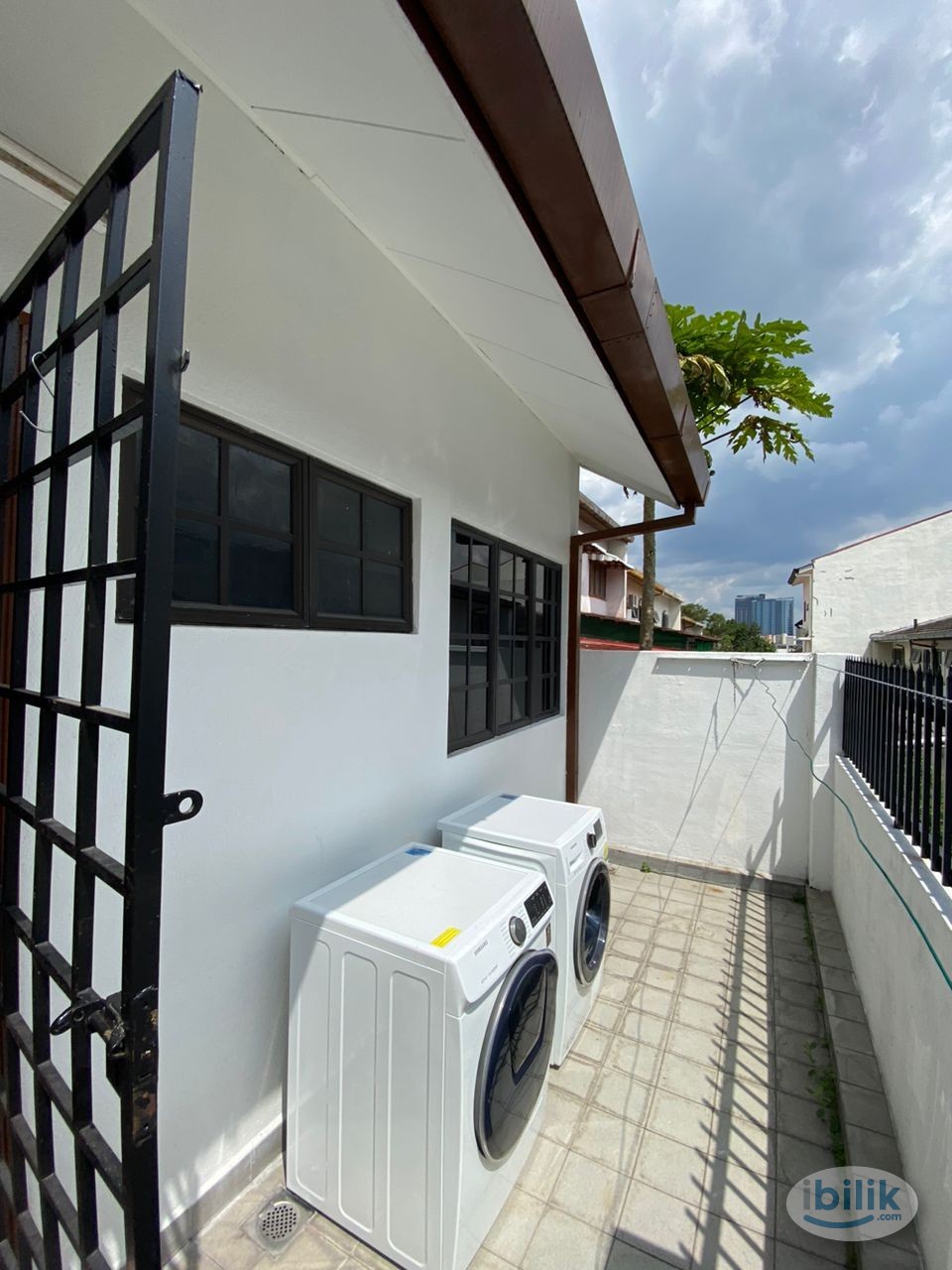 Middle Room in Bangsar Baru - Image 4