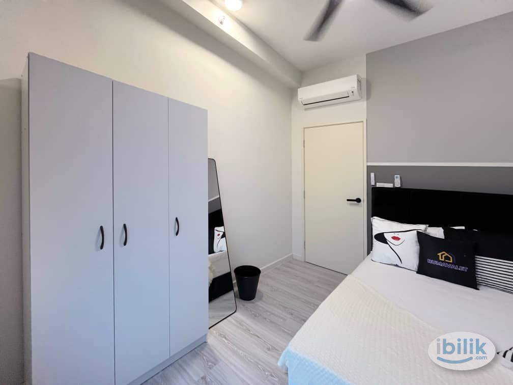 Middle Room at Meta Residences Putra Permai, Seri Kembangan - Image 2