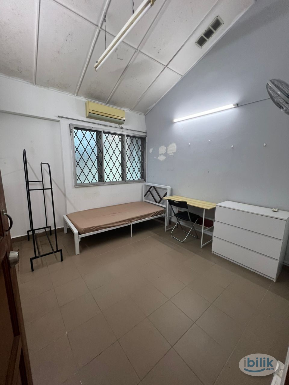 ‼️Mid Year Promo Room with low depo at SS2‼️ - Image 1