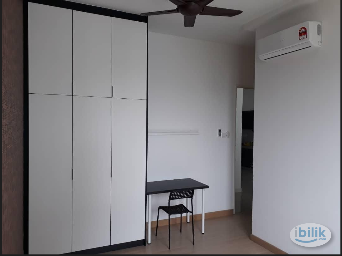 Master Room at Desa Green, Taman Desa - Image 5
