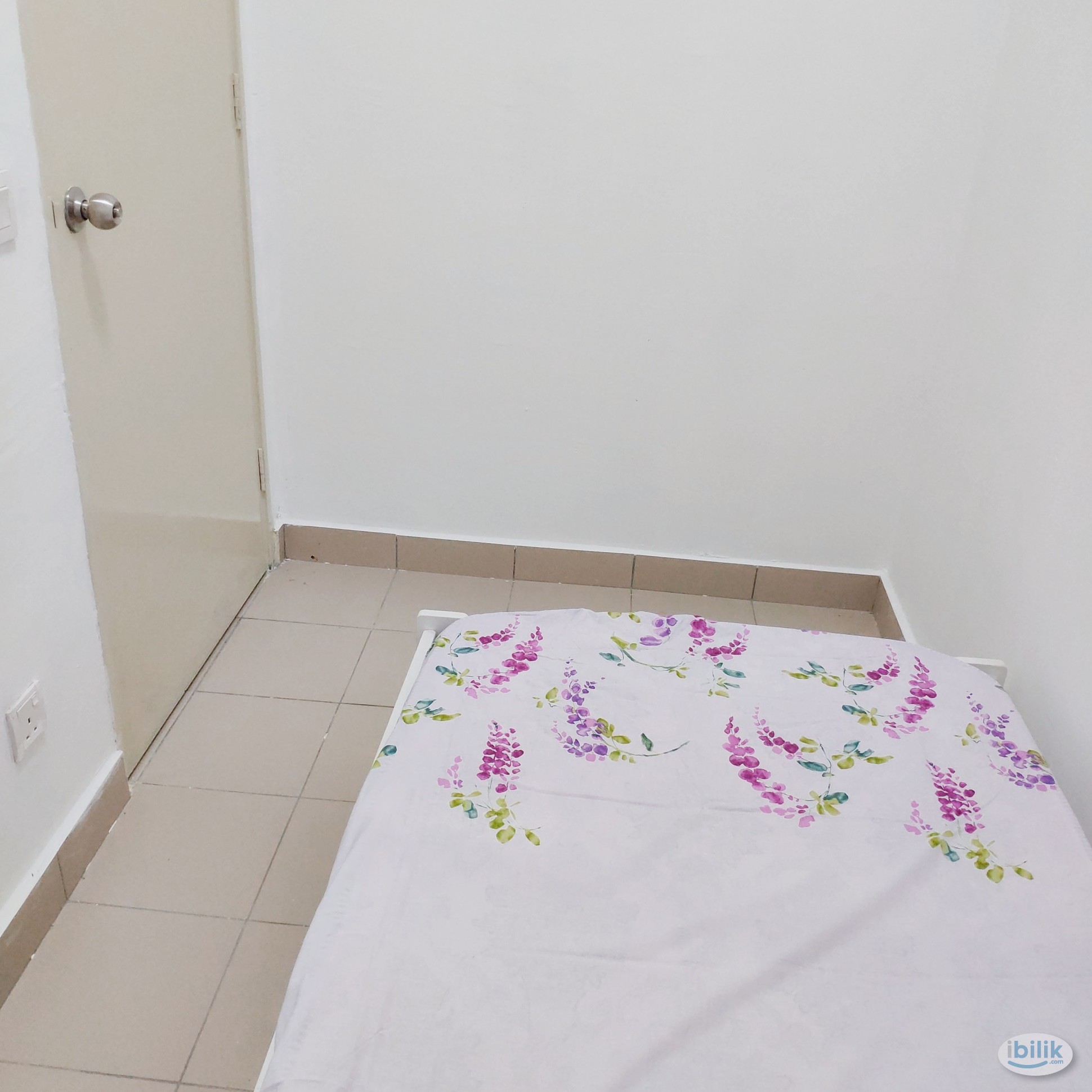 Single Room, Just Fan at Univ 360 Place, Seri Kembangan near UPM, Balakong, The Mines, IOI City Mall, Hosp Serdang, Cybe - Image 2