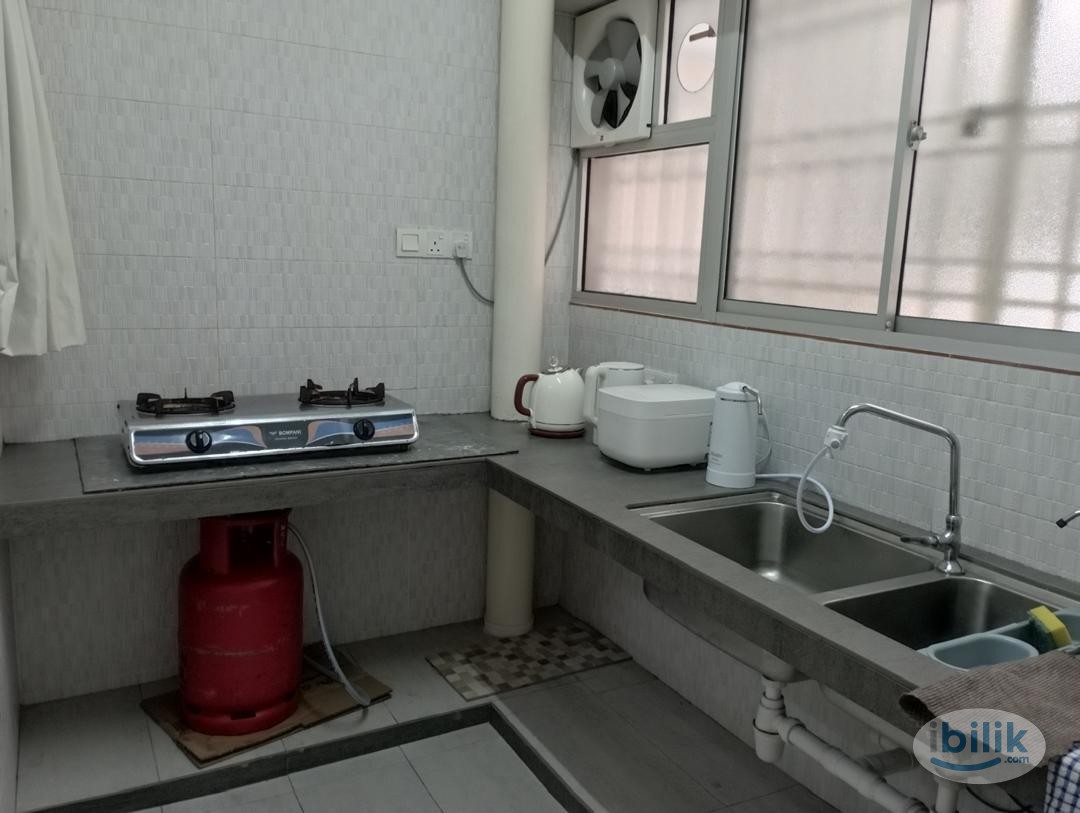 Master Room at Kelana Mahkota, Kelana Jaya - Image 4