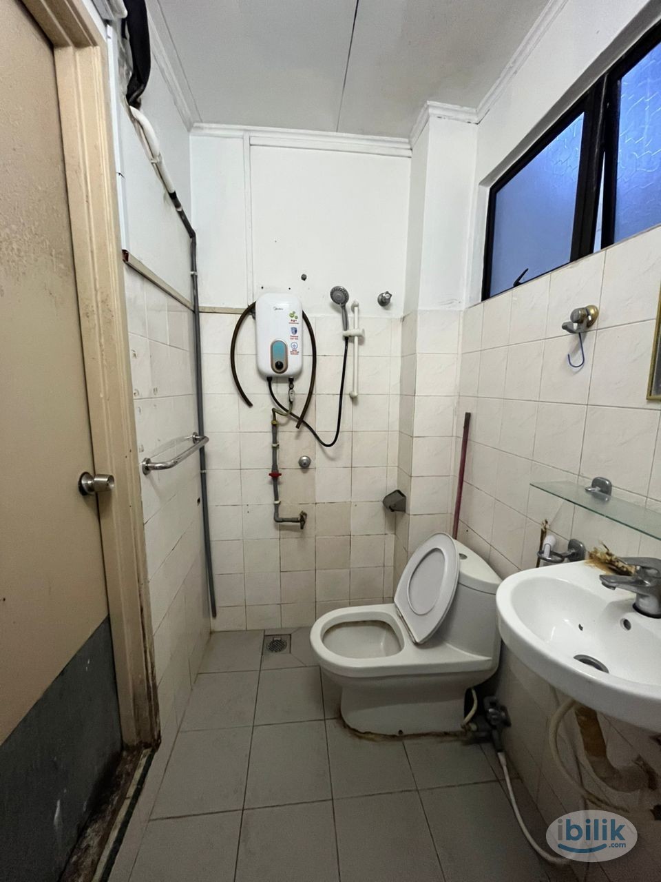 ‼️LOW DEPOSIT‼️BANDAR UTAMA MIDDLE ROOM FOR RENT🎏🎏NEAR TO ONE UTAMA , CENTRE POINT ,MING TIEN FOOD COURT🚩 - Image 4