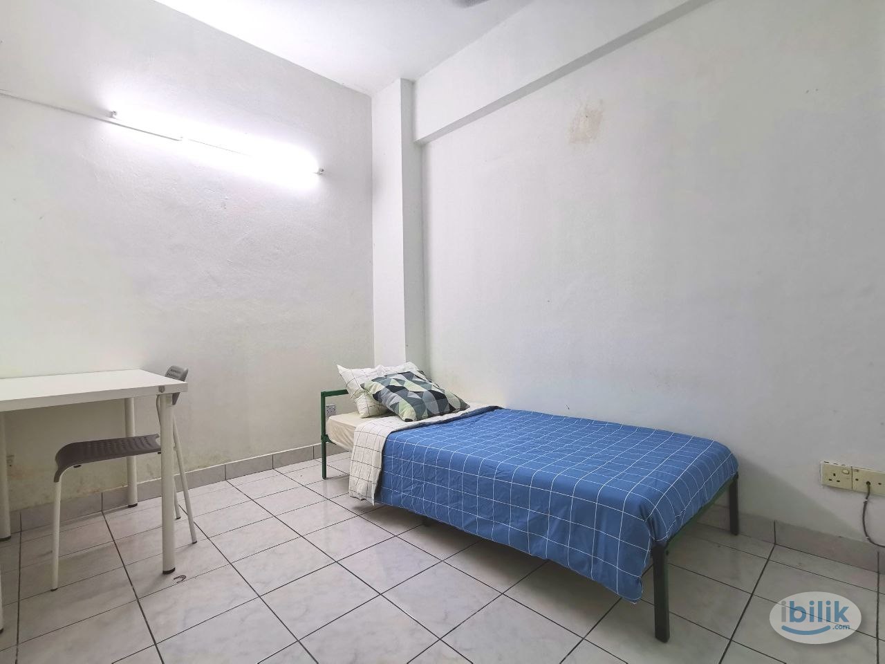 Single Room at Pelangi Damansara, Bandar Utama - Image 1