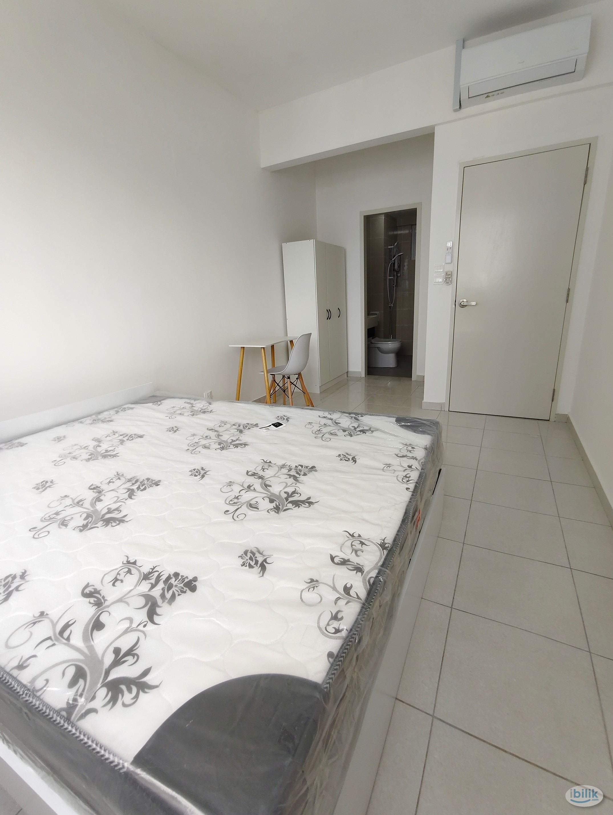 Master Room at Bayan Lepas, Penang - Image 1