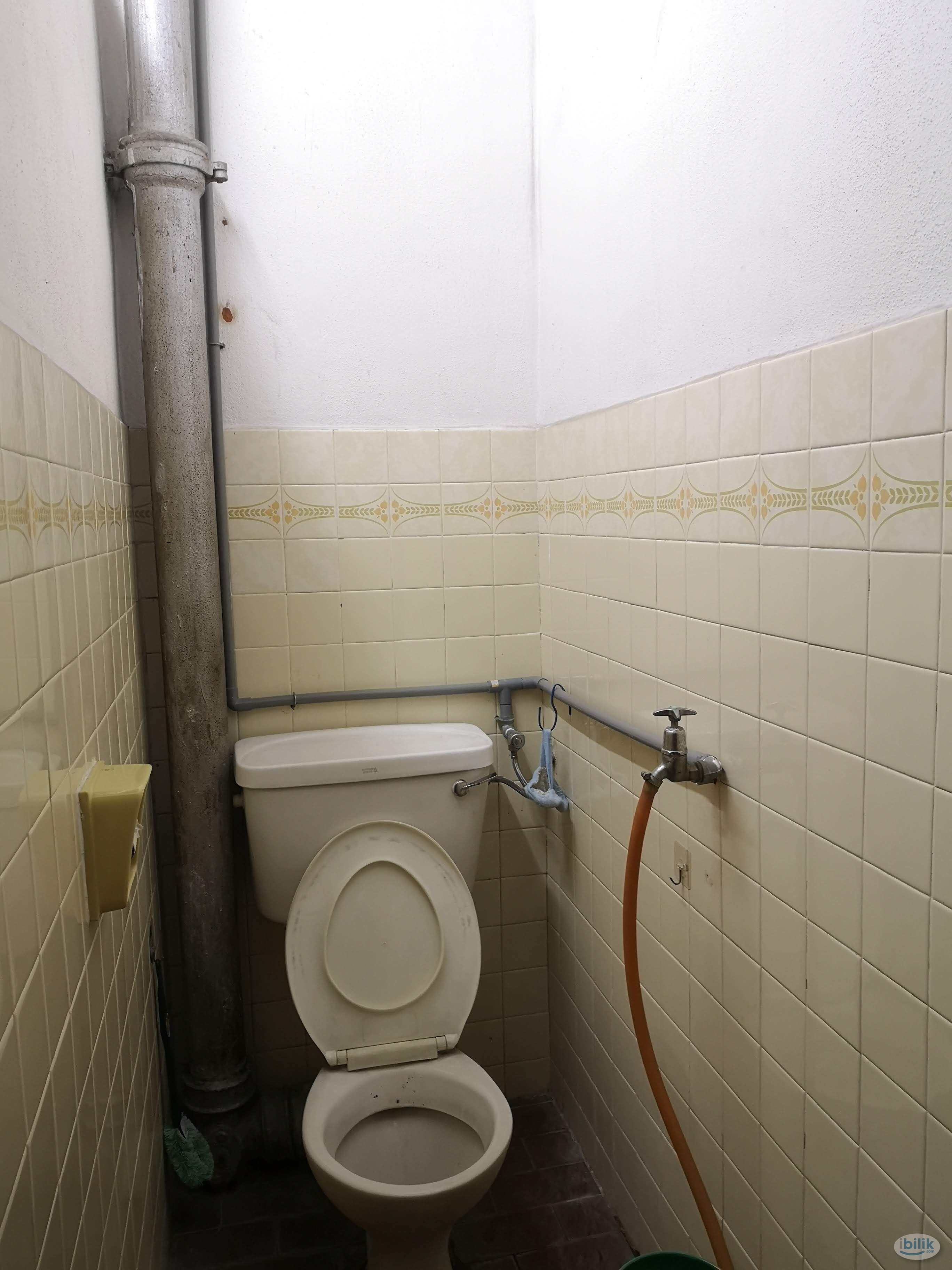 Single Room at Sungai Dua (Utilities Included) - Image 2