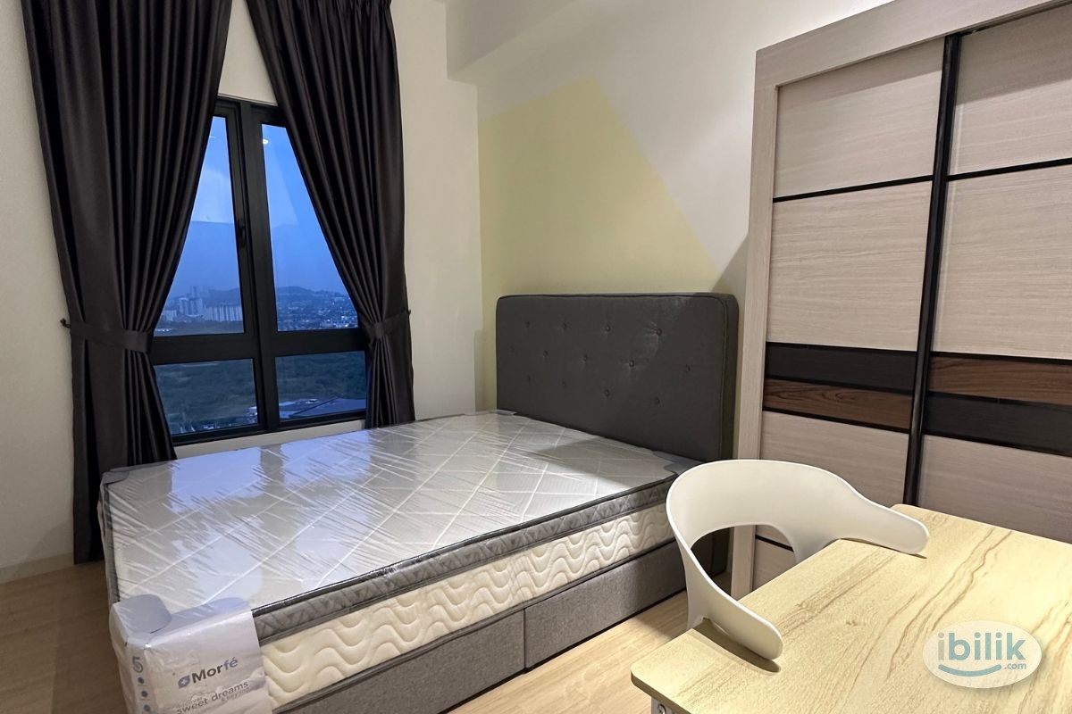 Shuttle van to MRT Kepong medium room - Image 1