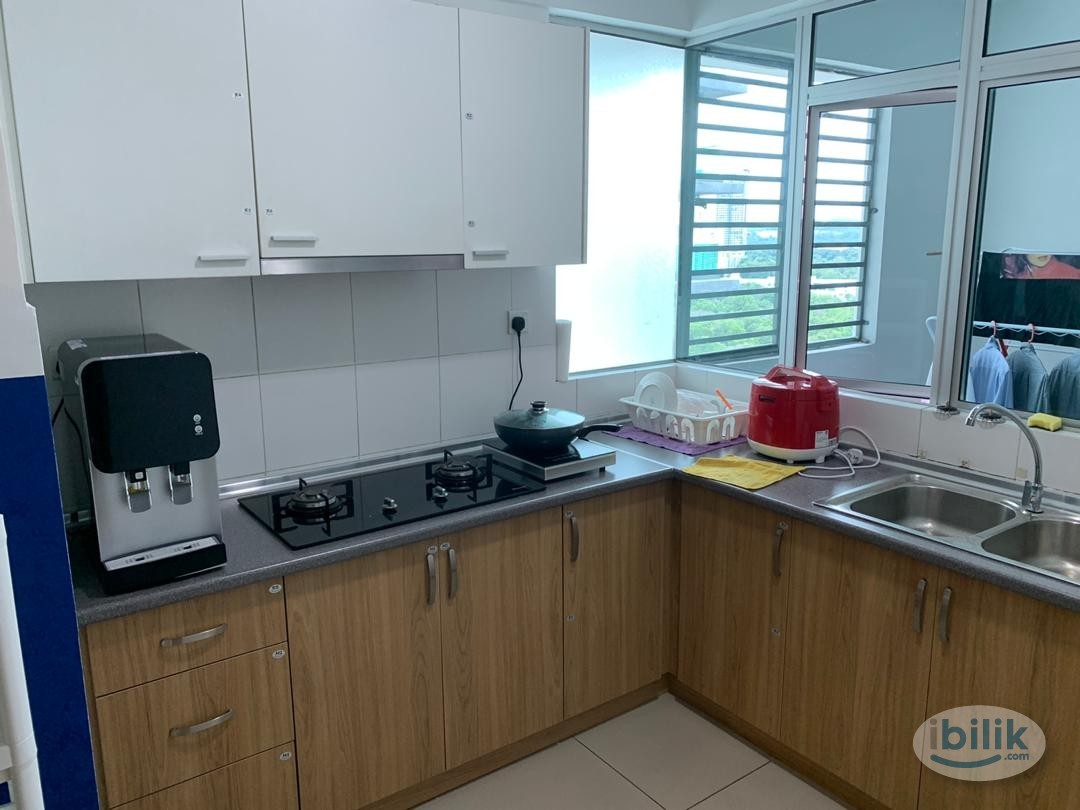 Middle Room at Kiara Residence 2, Bukit Jalil near LRT Awan Besar, Puchong, Sri Petaling, OUG, Petaling Jaya, KL - Image 3