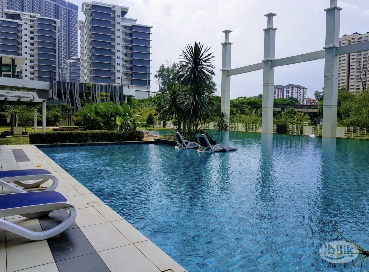 Middle Room at Kiara Residence 2, Bukit Jalil near LRT Awan Besar, Puchong, Sri Petaling, OUG, Petaling Jaya, KL - Image 5