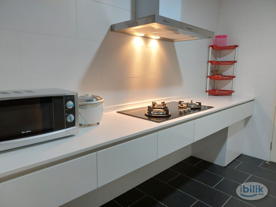 ❤️ MUST VIEW HIGH FLOOR MIDDLE ROOM 💃 FOR FEMALE UNIT 🚄 DIRECT COVER LINK BRIDGE TO MRT STATION at SQWhere, Sungai Buloh - Image 4