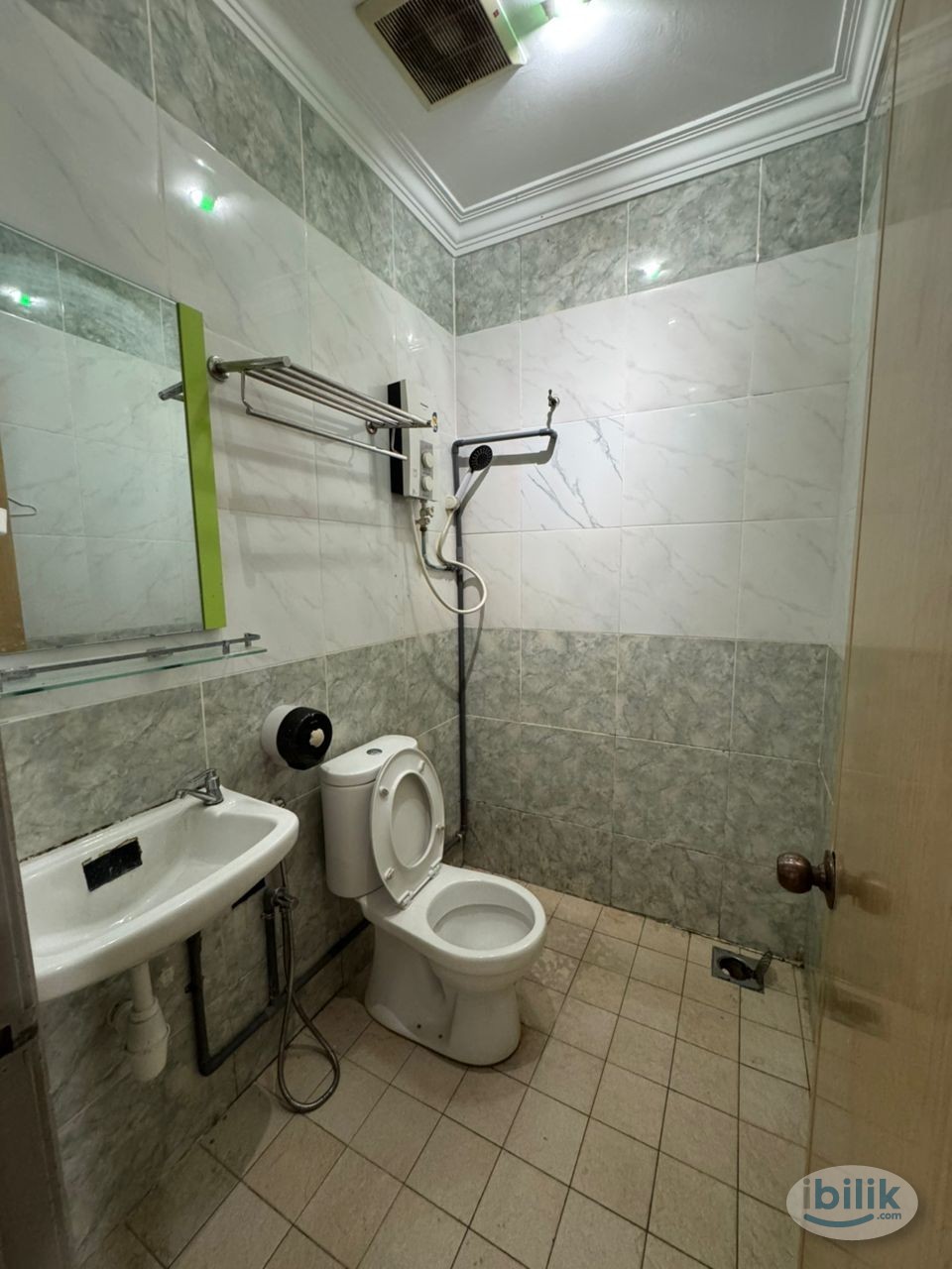 LIMITED TIME OFFER ‼️ Available Room at Wangsa Maju near Aeon Wangsa Maju - Image 2