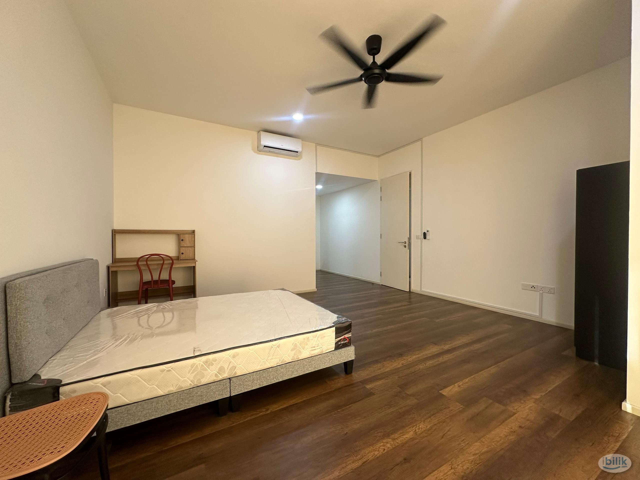 Master Room at SQWhere, Sungai Buloh - Image 2